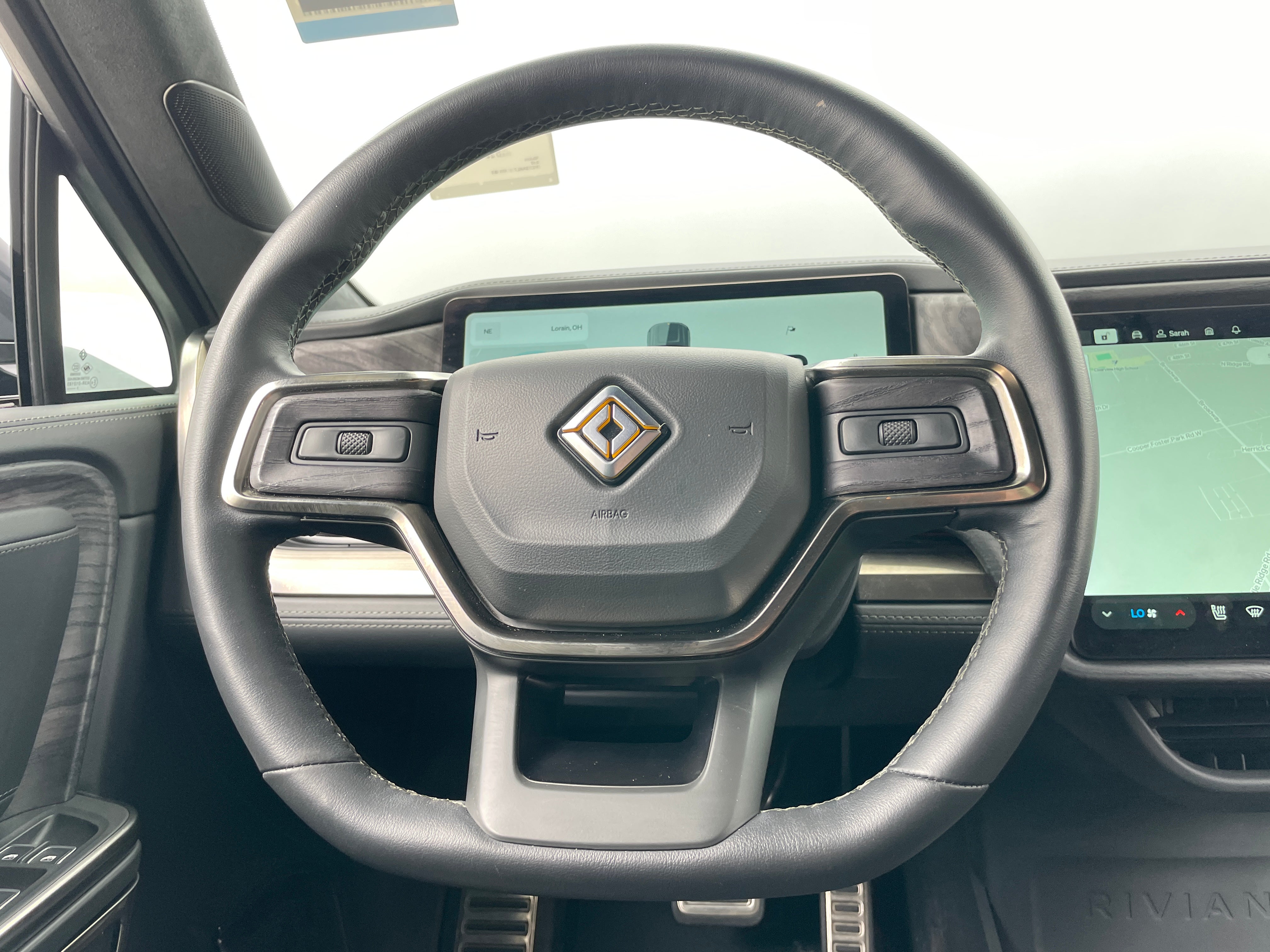 2022 Rivian R1T Launch Edition 4