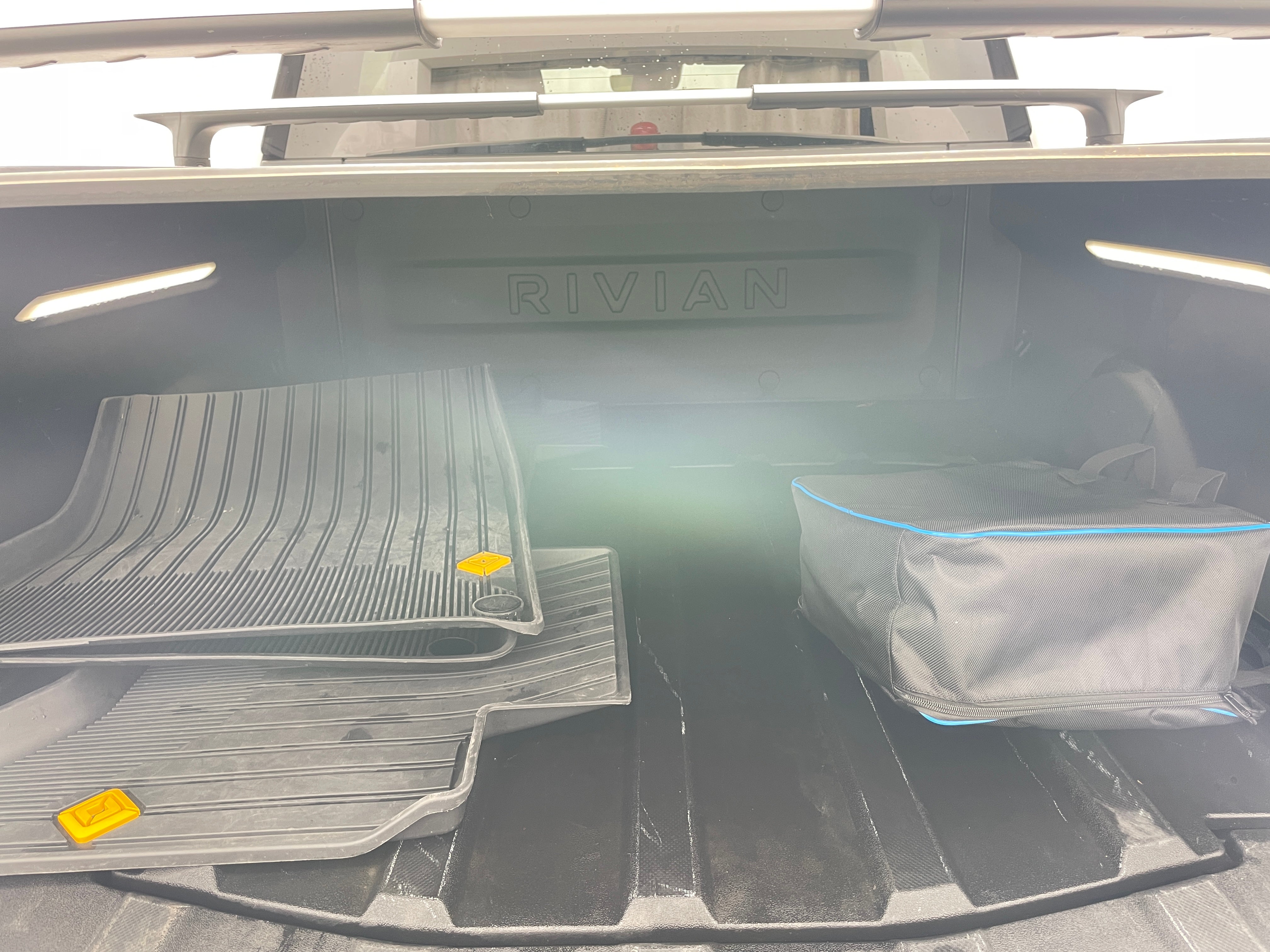 2022 Rivian R1T Launch Edition 6