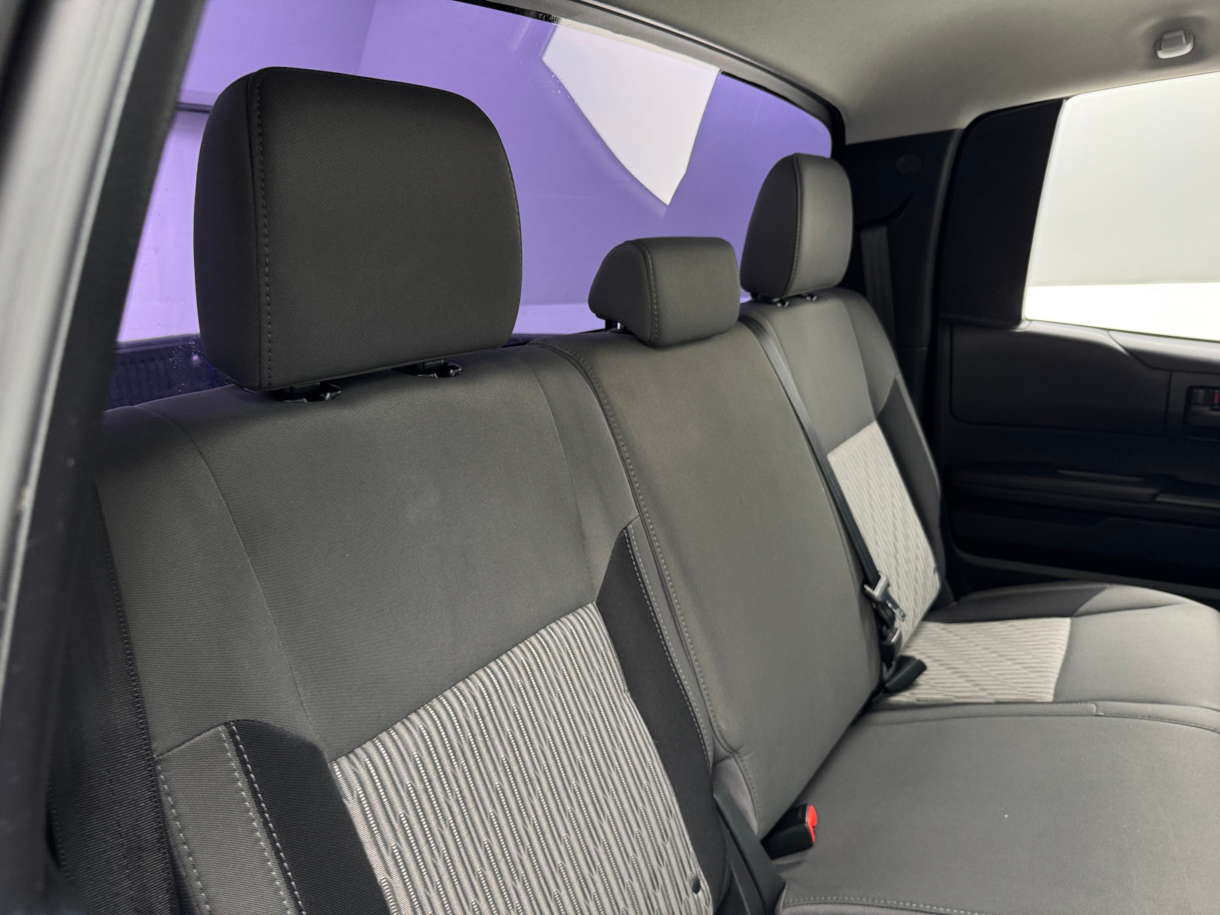 2015 Toyota Tundra SR 6