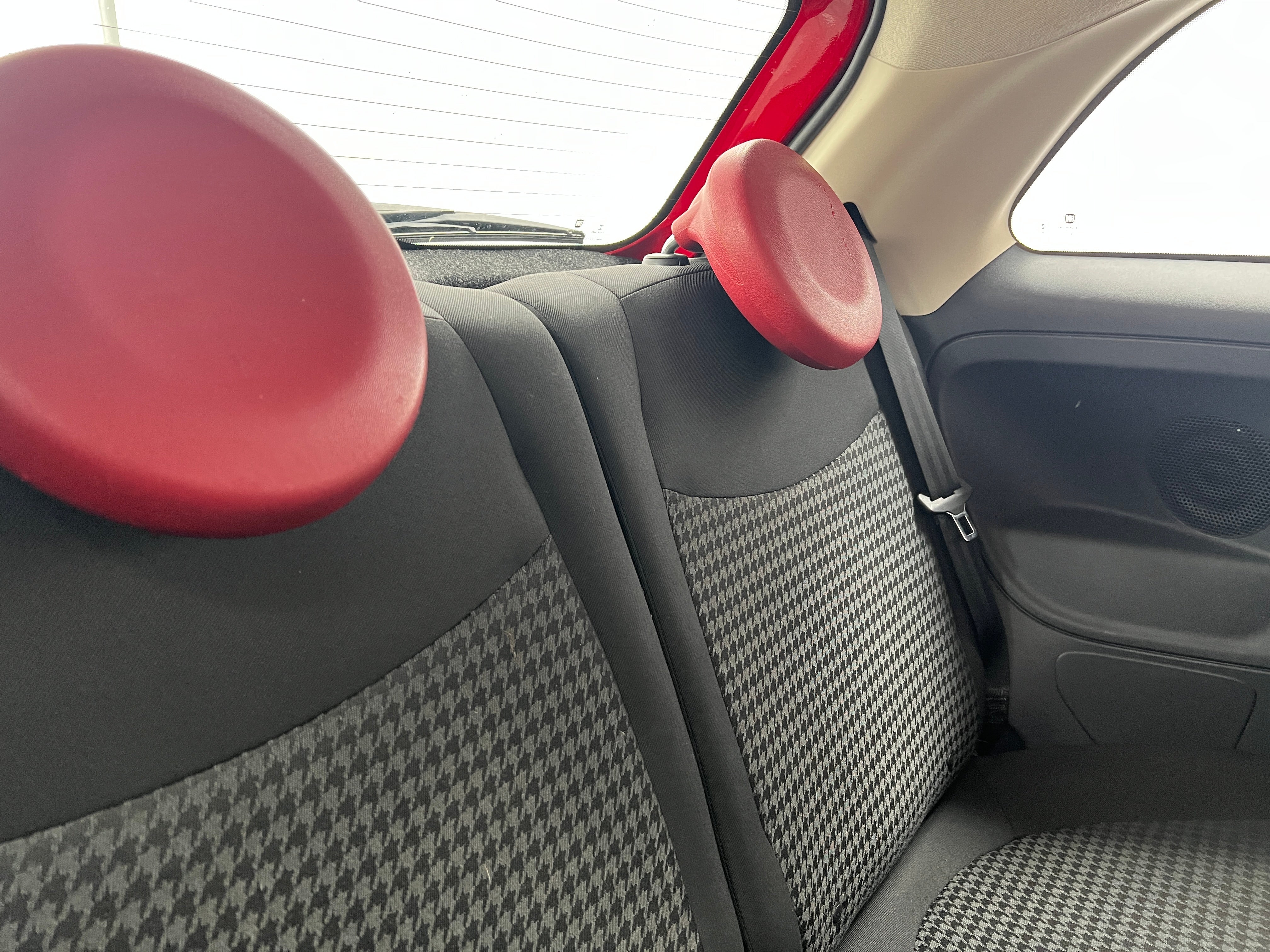 2017 Fiat 500 Pop 6