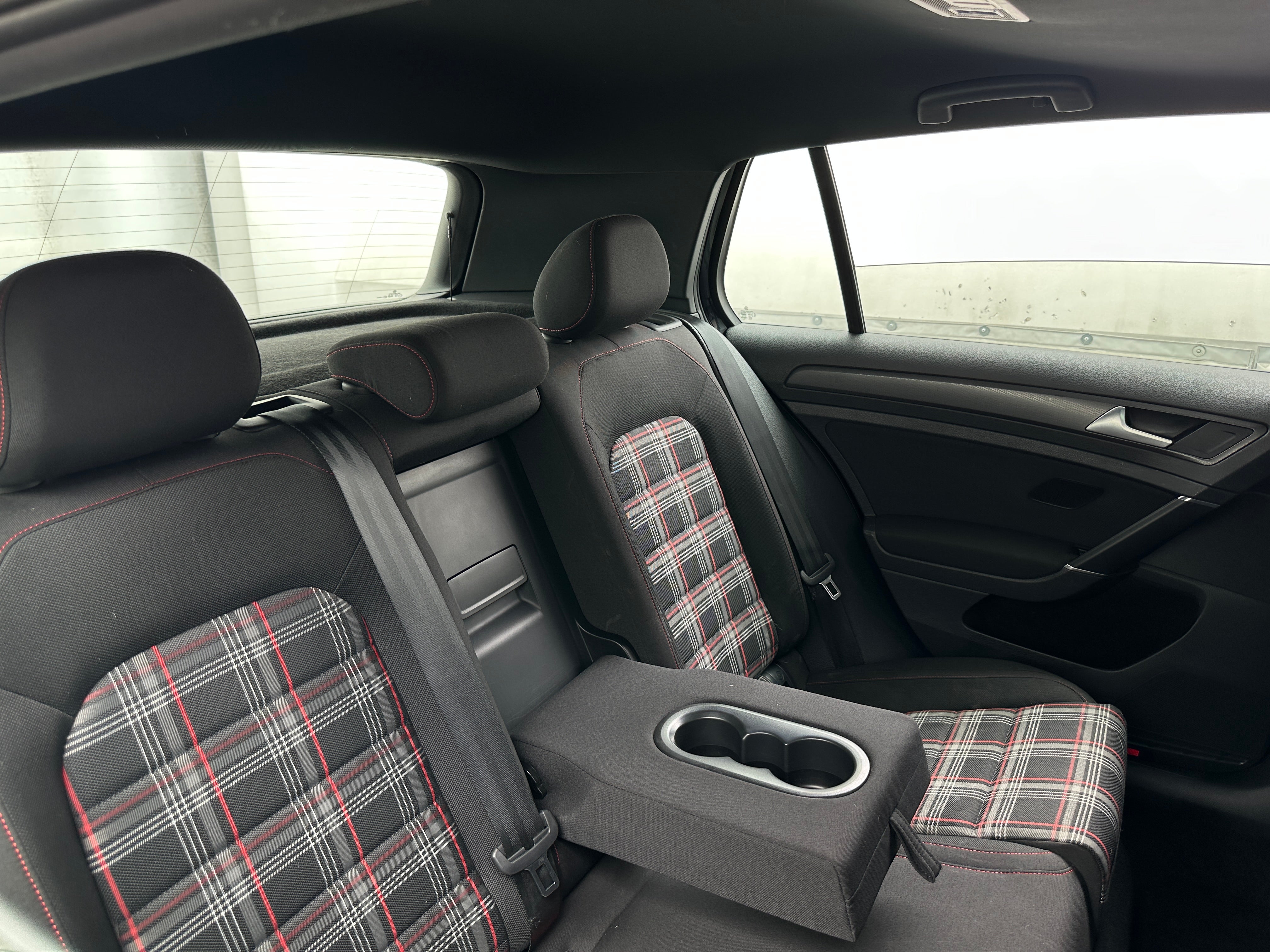 2018 Volkswagen Golf GTI SE 6