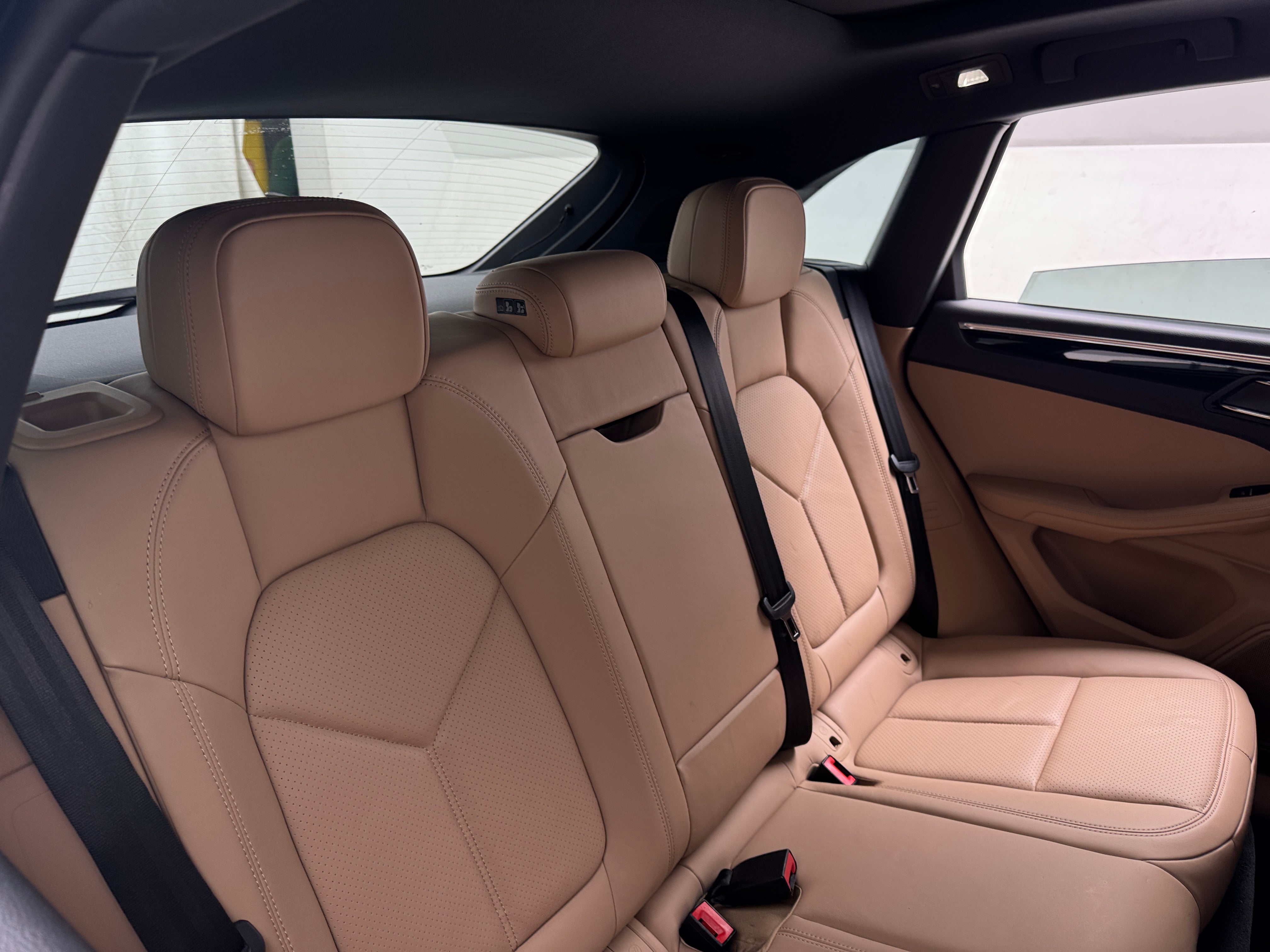 2020 Porsche Macan Base 5