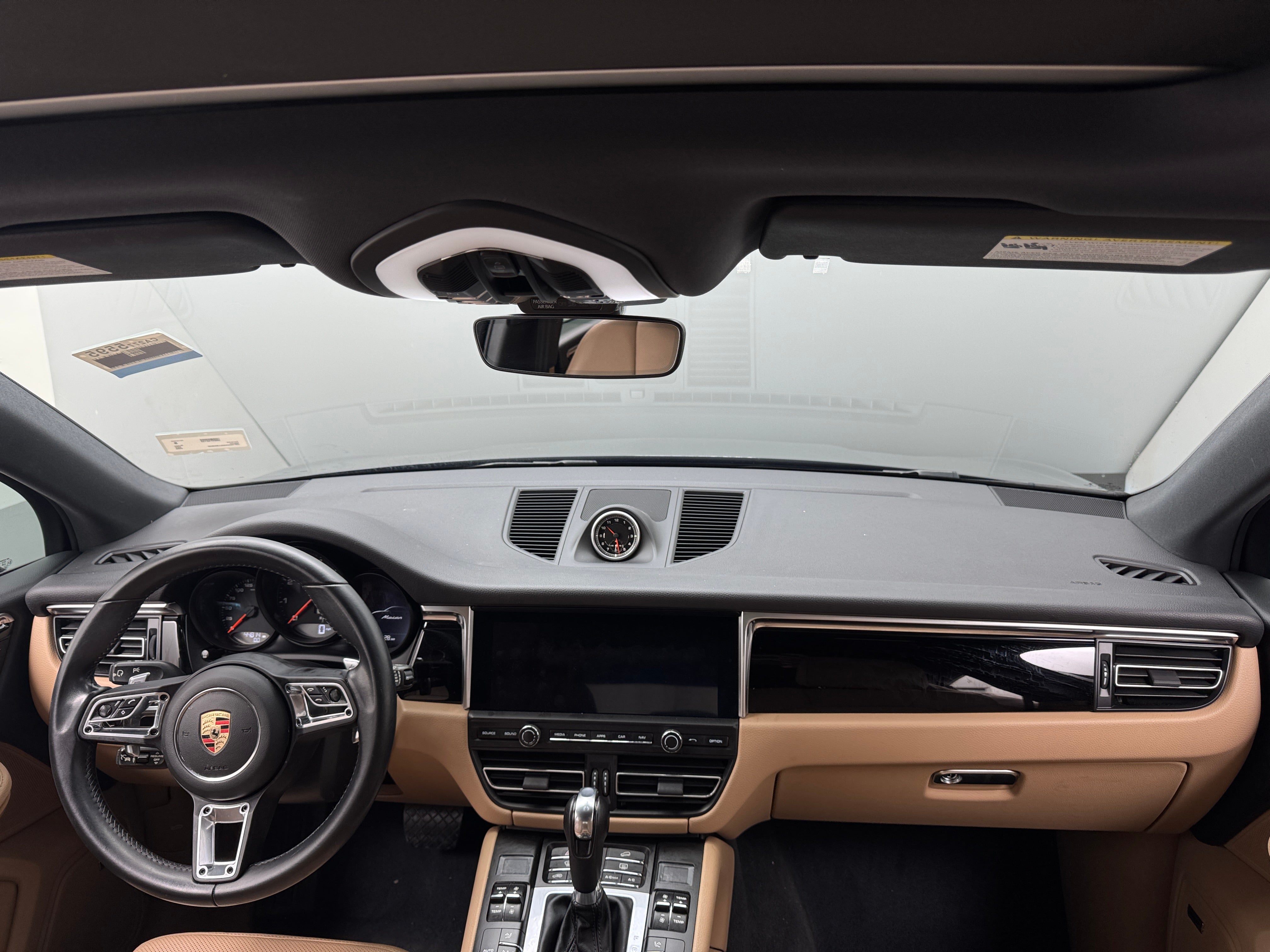 2020 Porsche Macan Base 2
