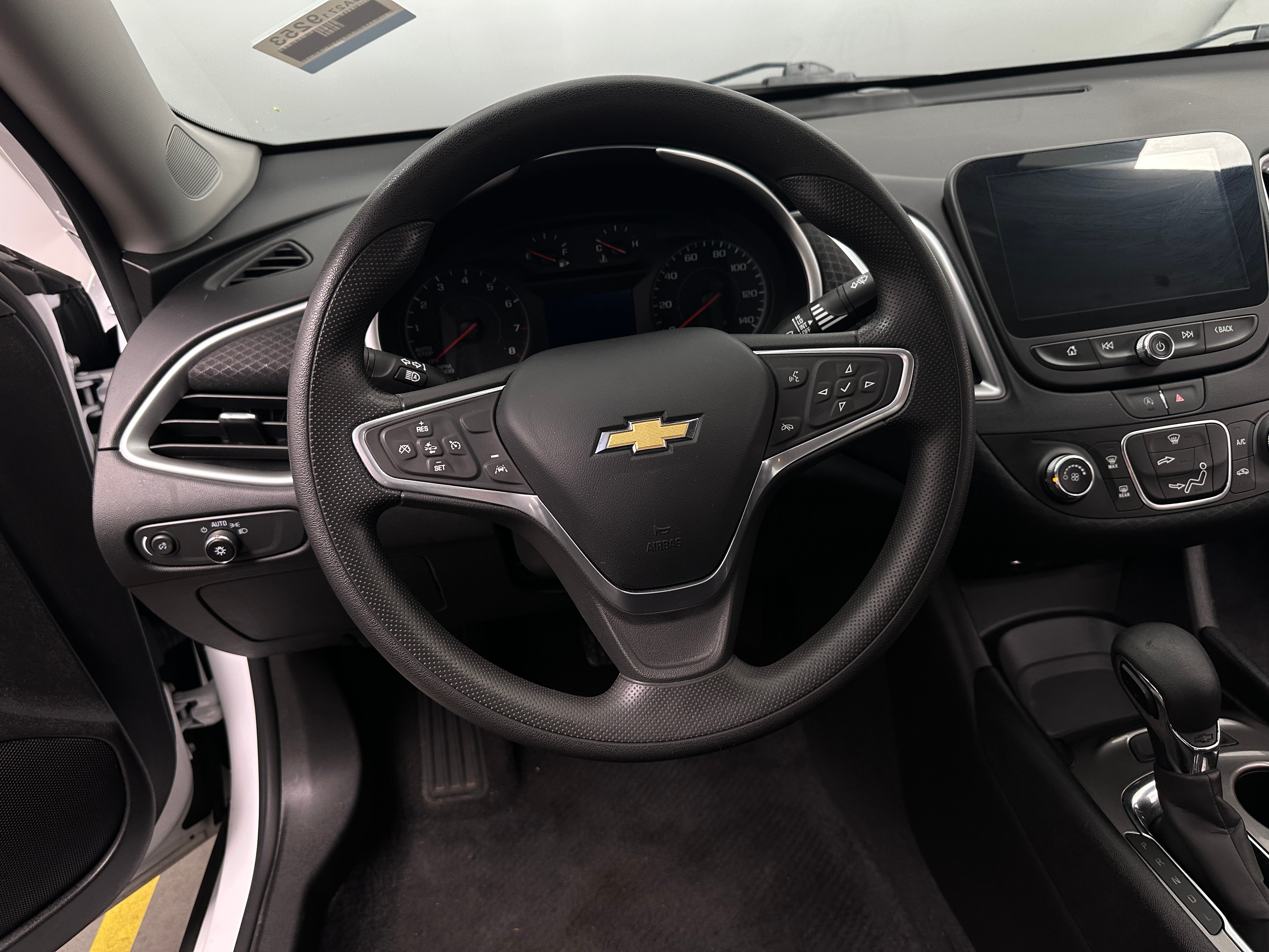 2023 Chevrolet Malibu LS 5