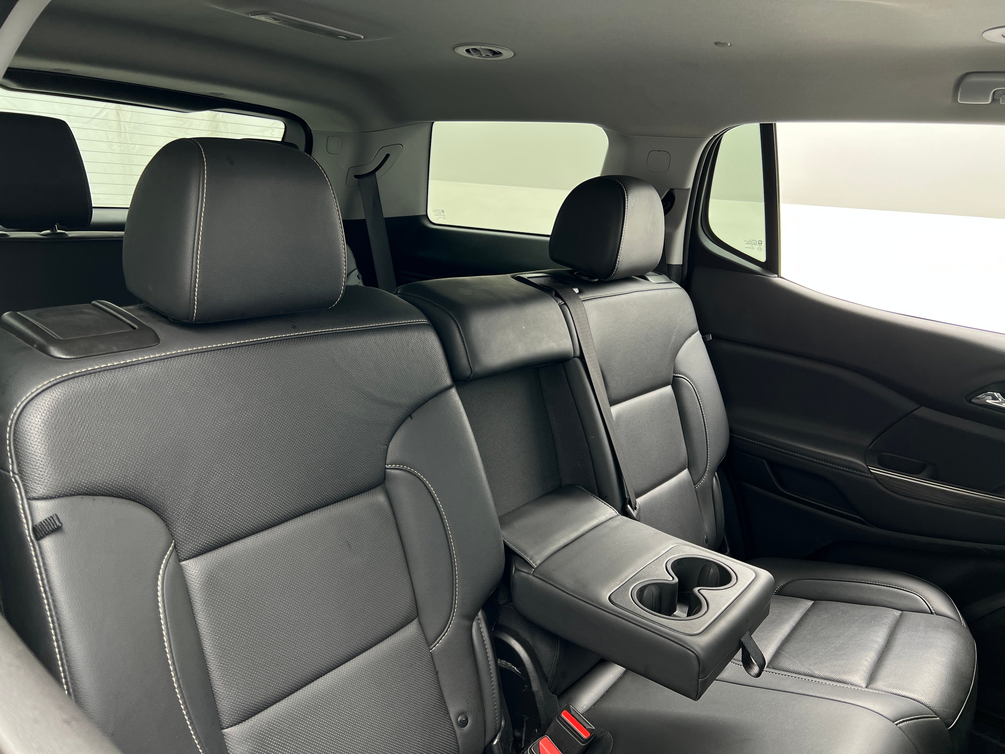 2023 GMC Acadia SLT 5