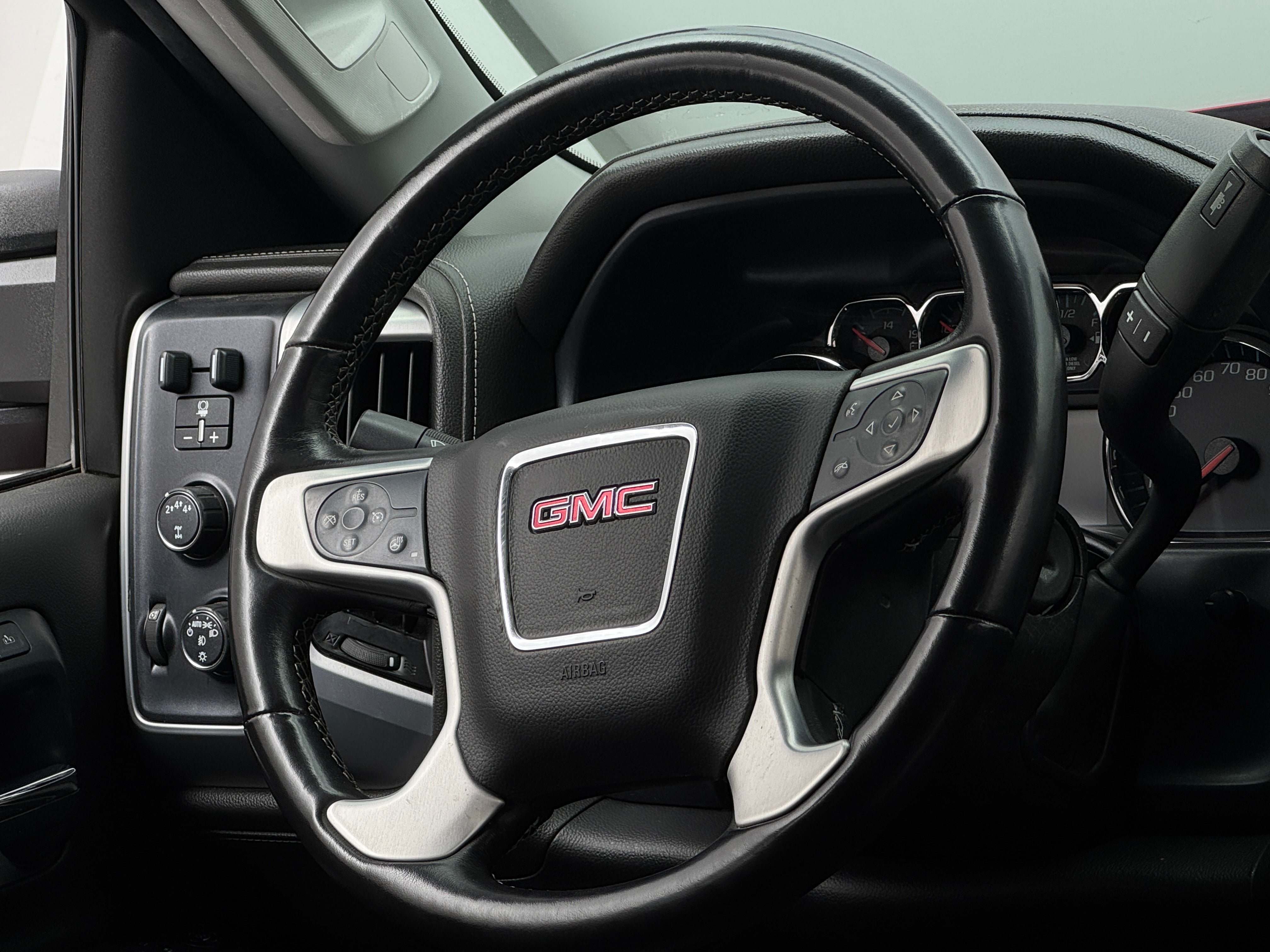 2019 GMC Sierra 2500 SLT 4