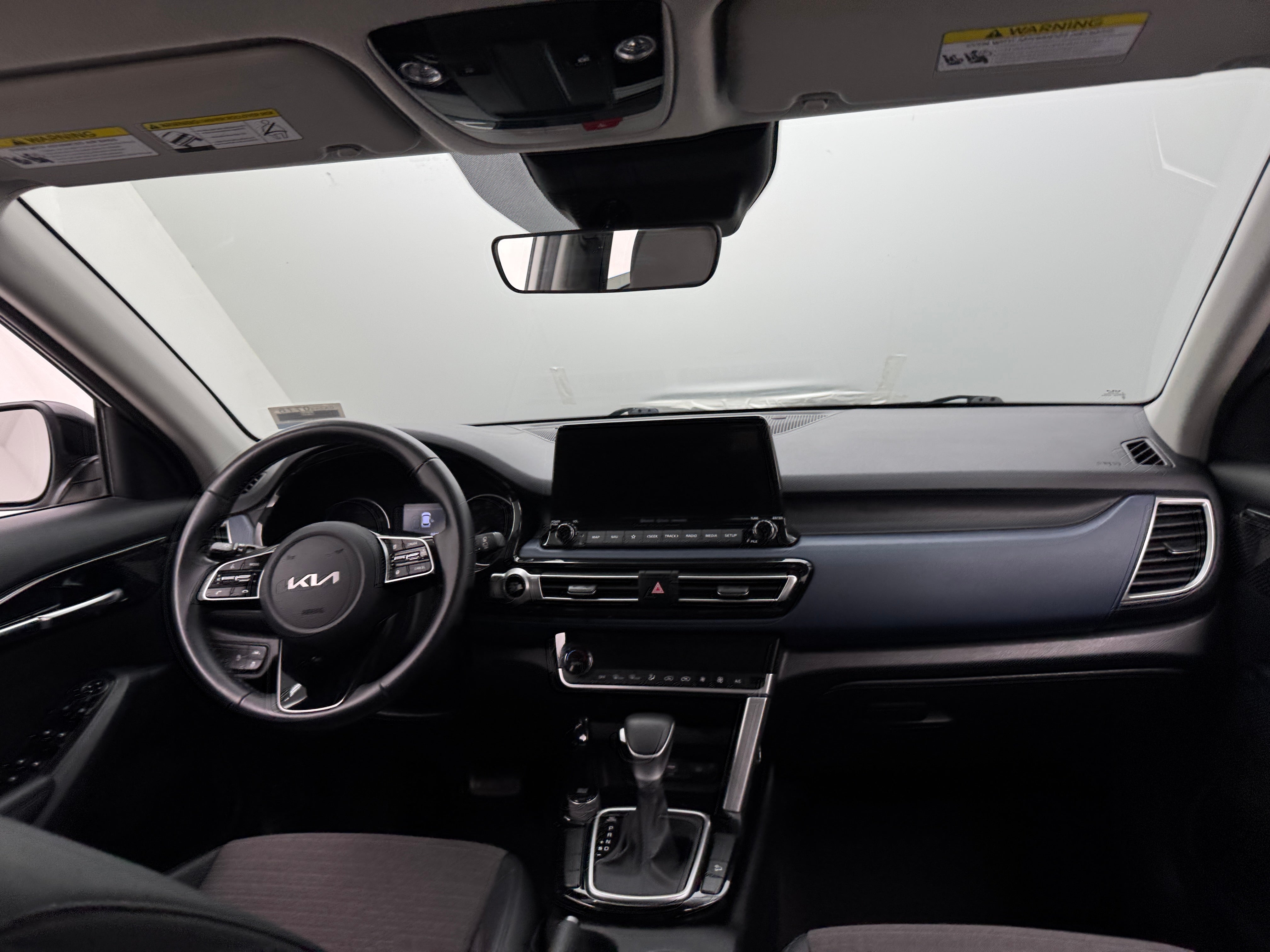 2022 Kia Seltos S 3