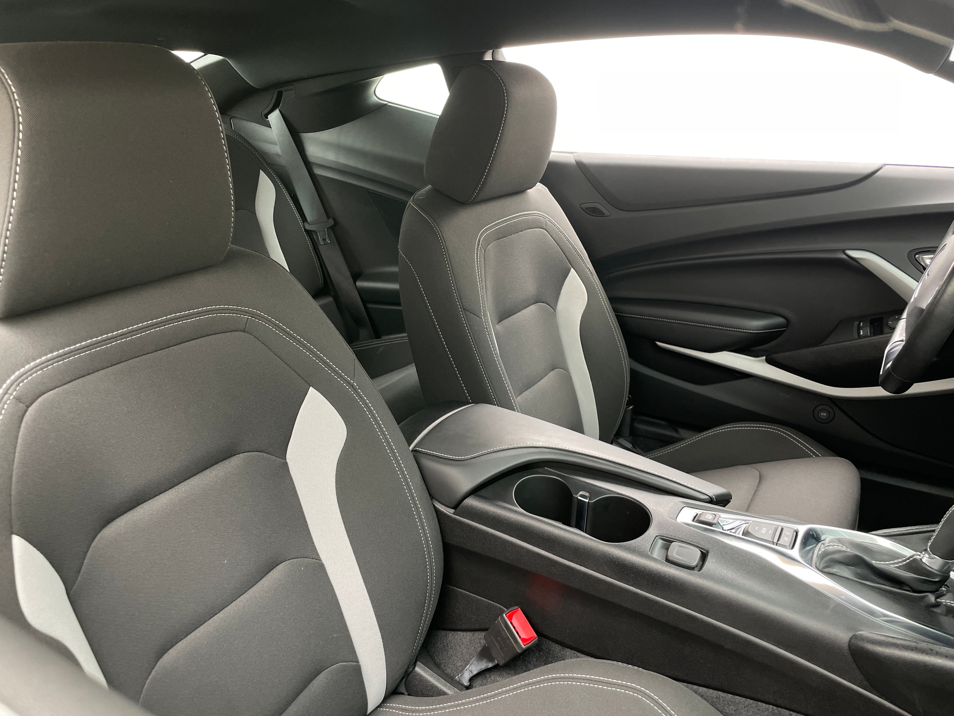 2019 Chevrolet Camaro LT 2