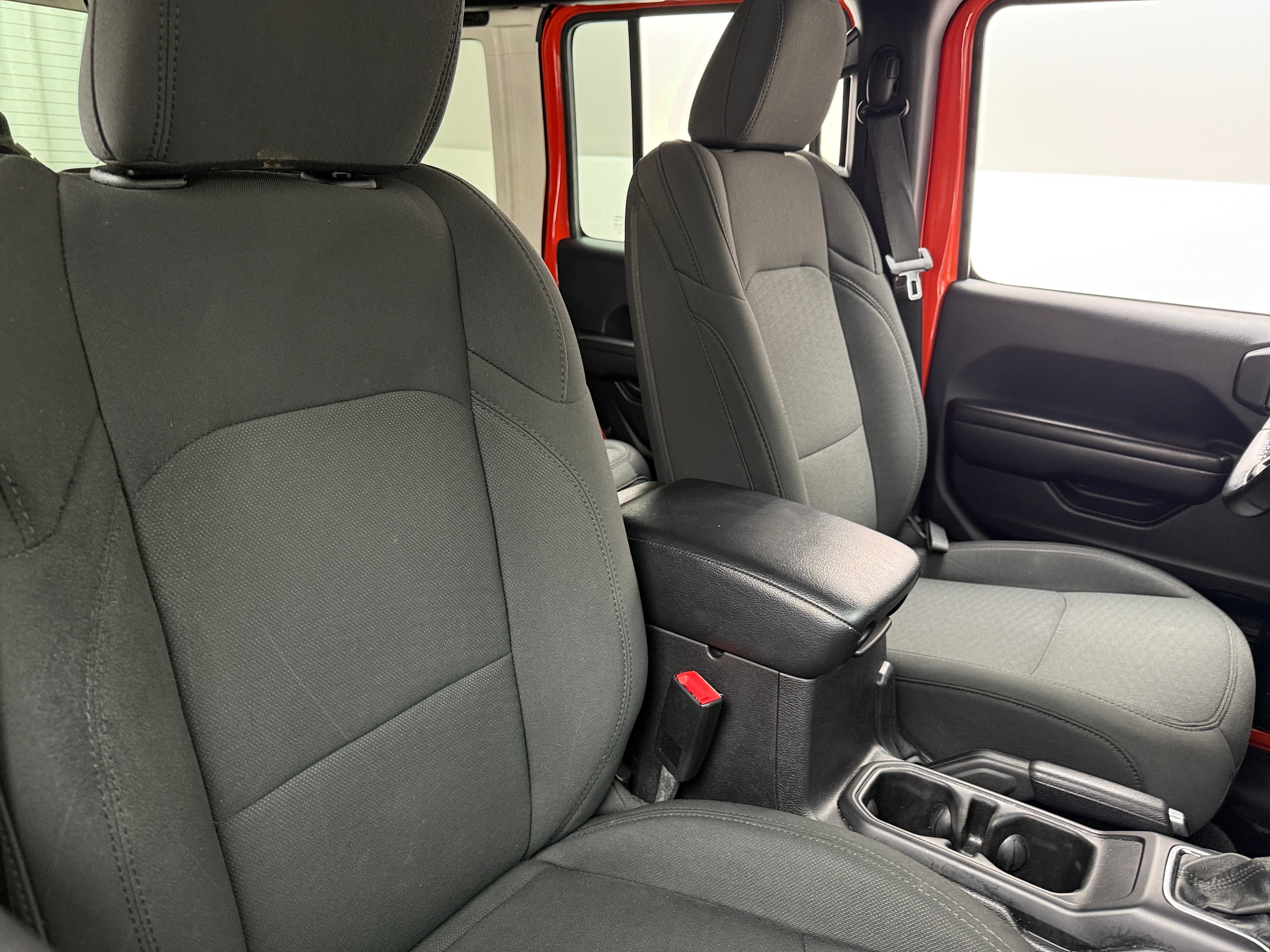 2020 Jeep Wrangler Unlimited Sport S 2