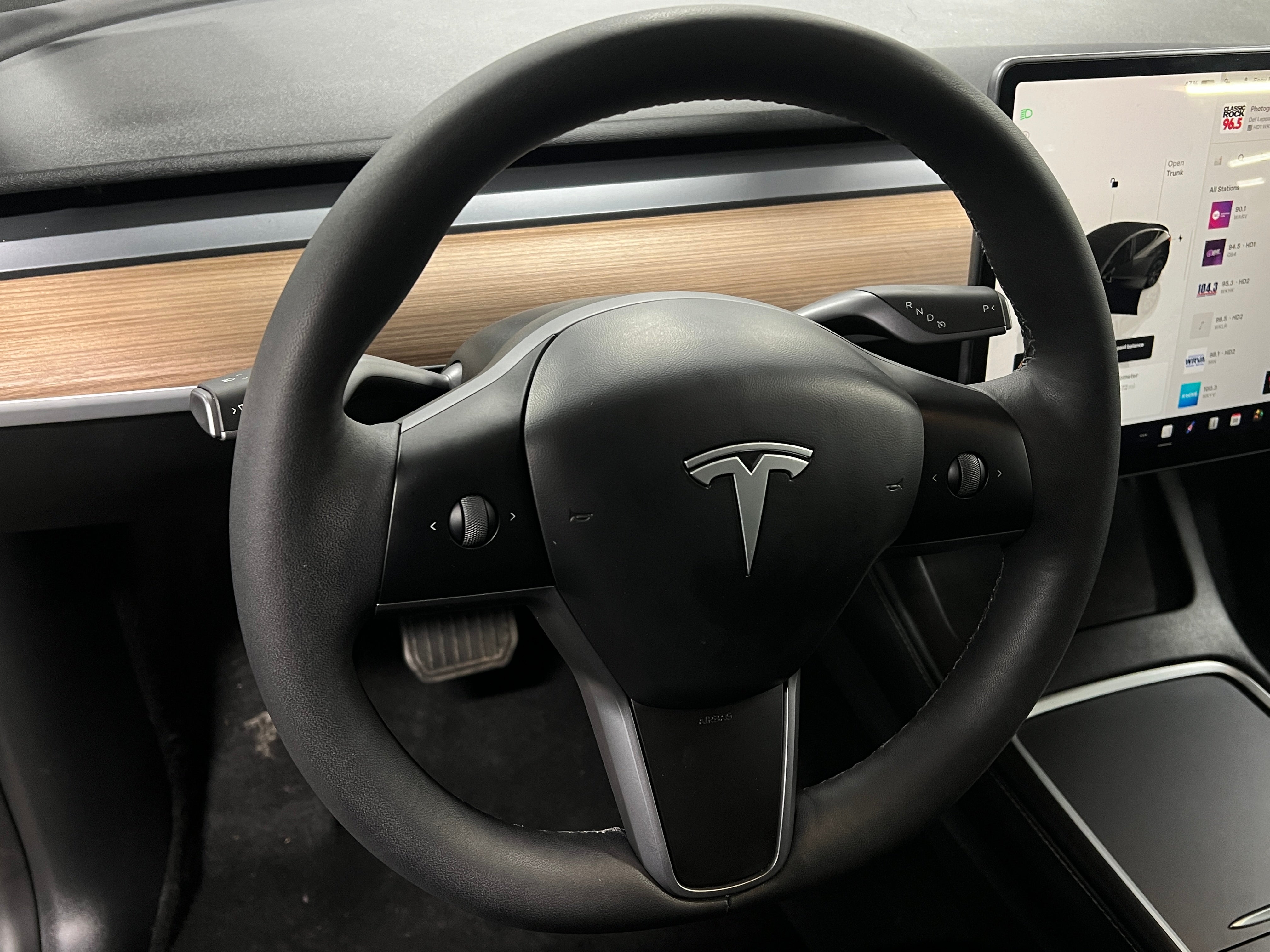 2025 Tesla Model Y Long Range 4