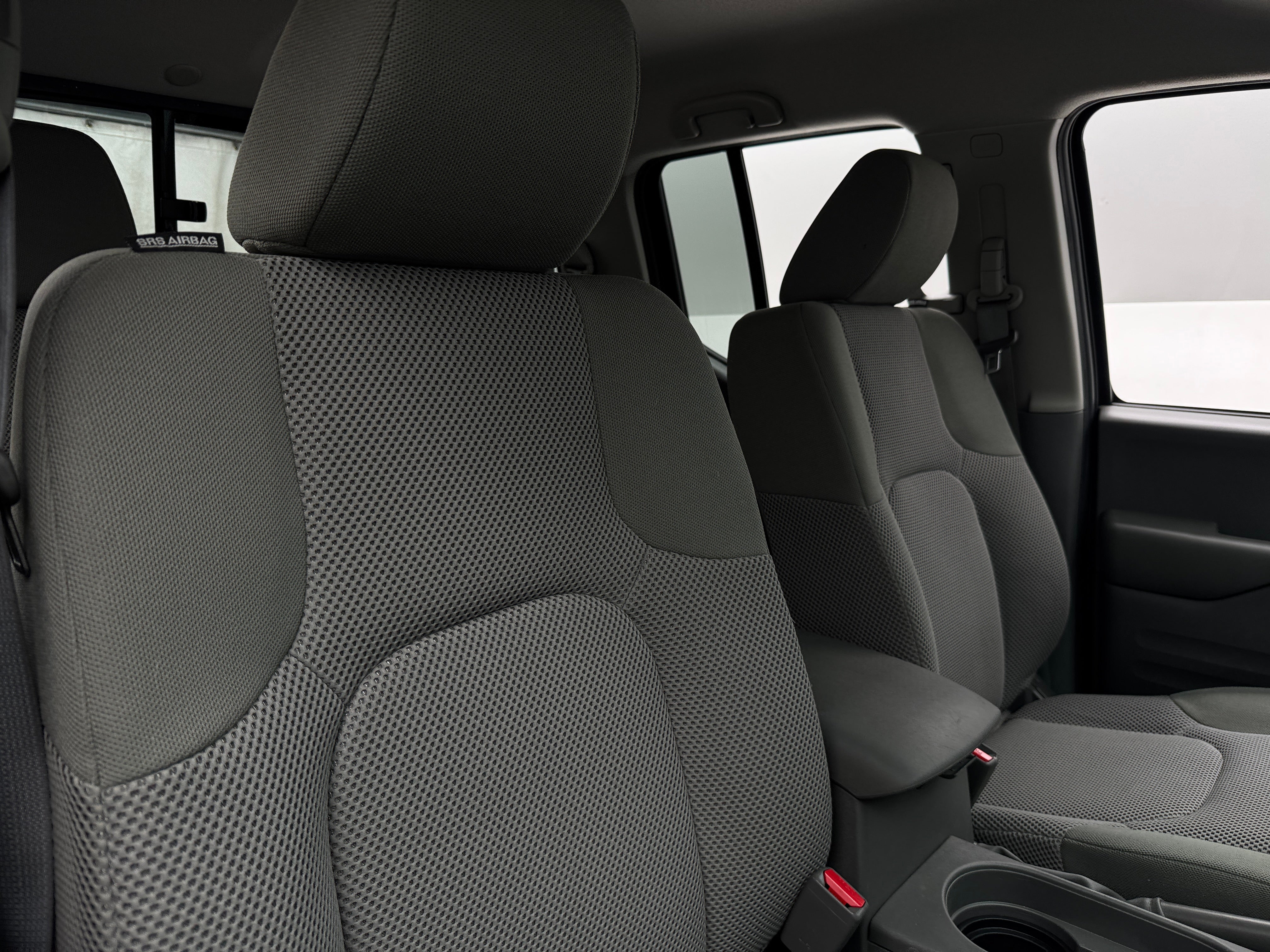 2019 Nissan Frontier SV 2