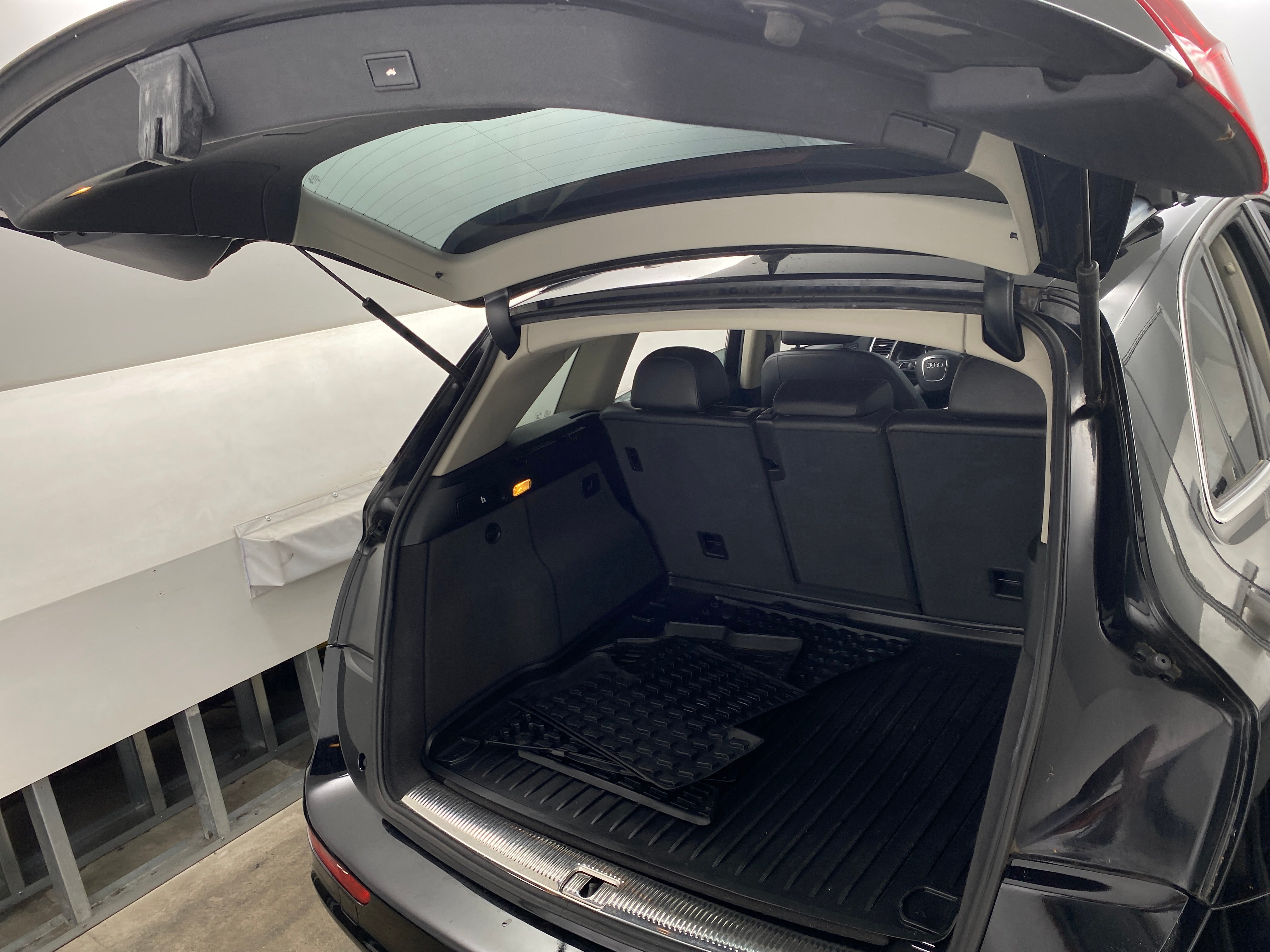 2011 Audi Q5 Premium Plus 6