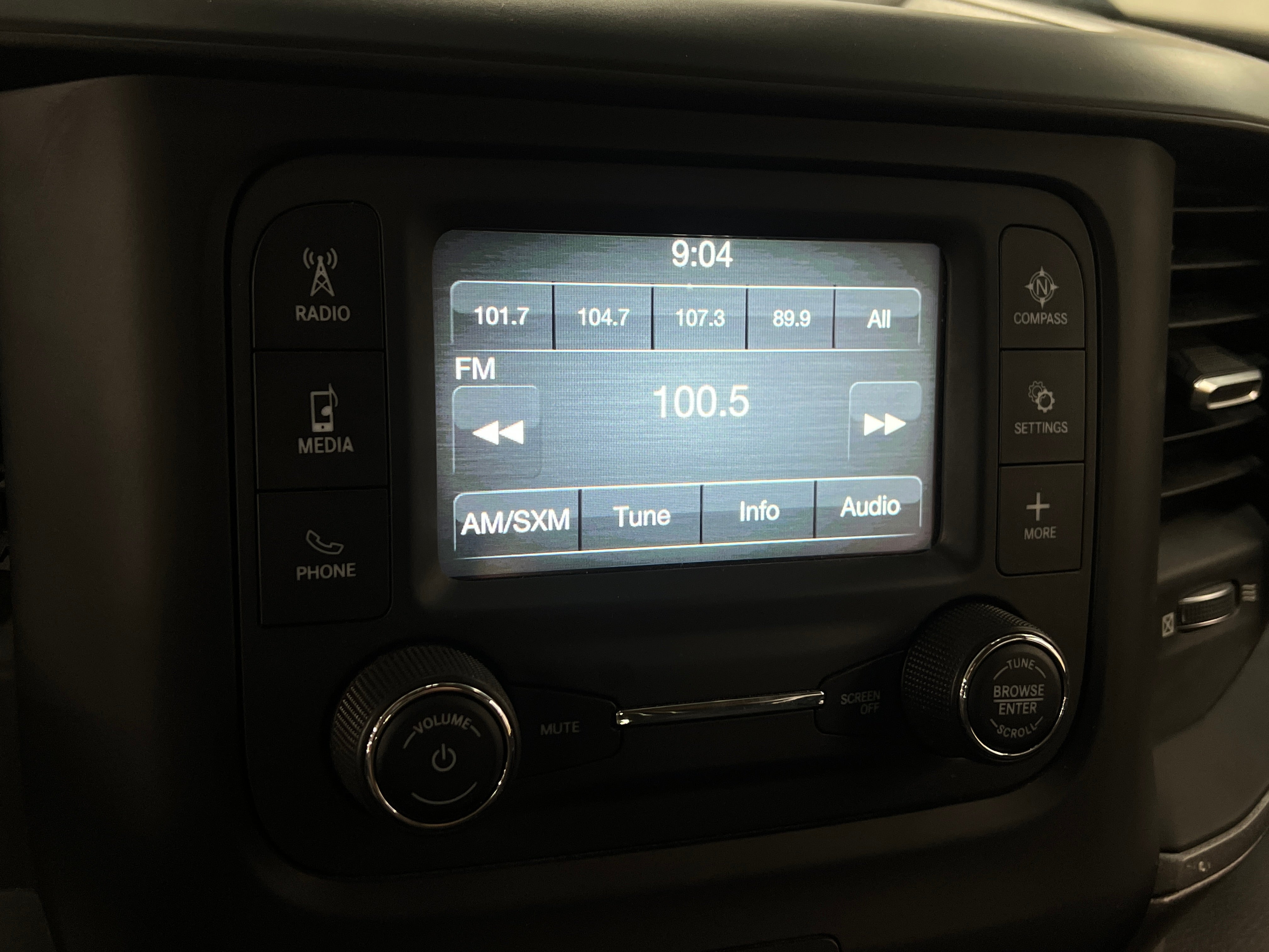 2019 RAM 1500 Tradesman 4