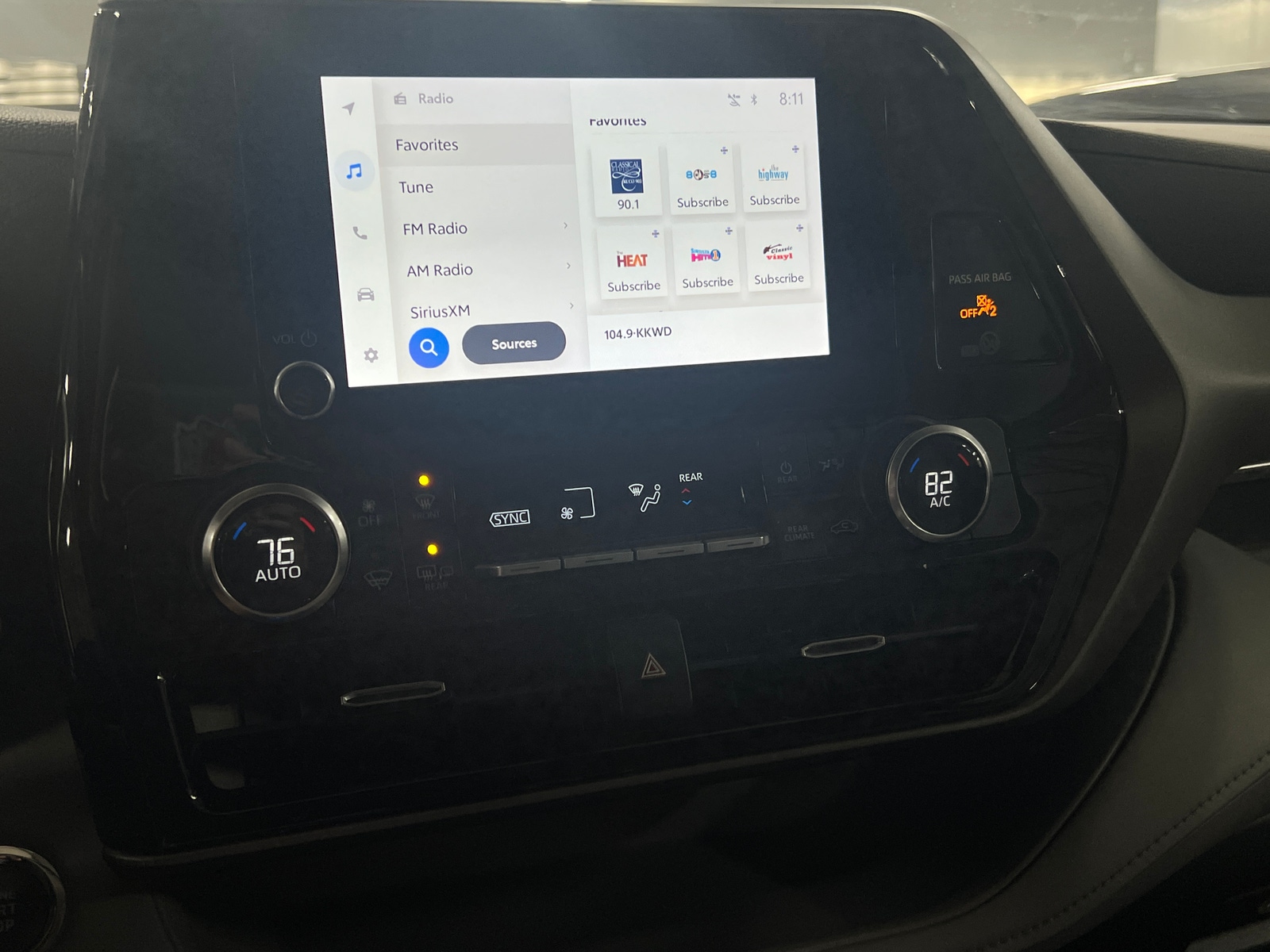 Thumbnail: 2023 Toyota Highlander - 4