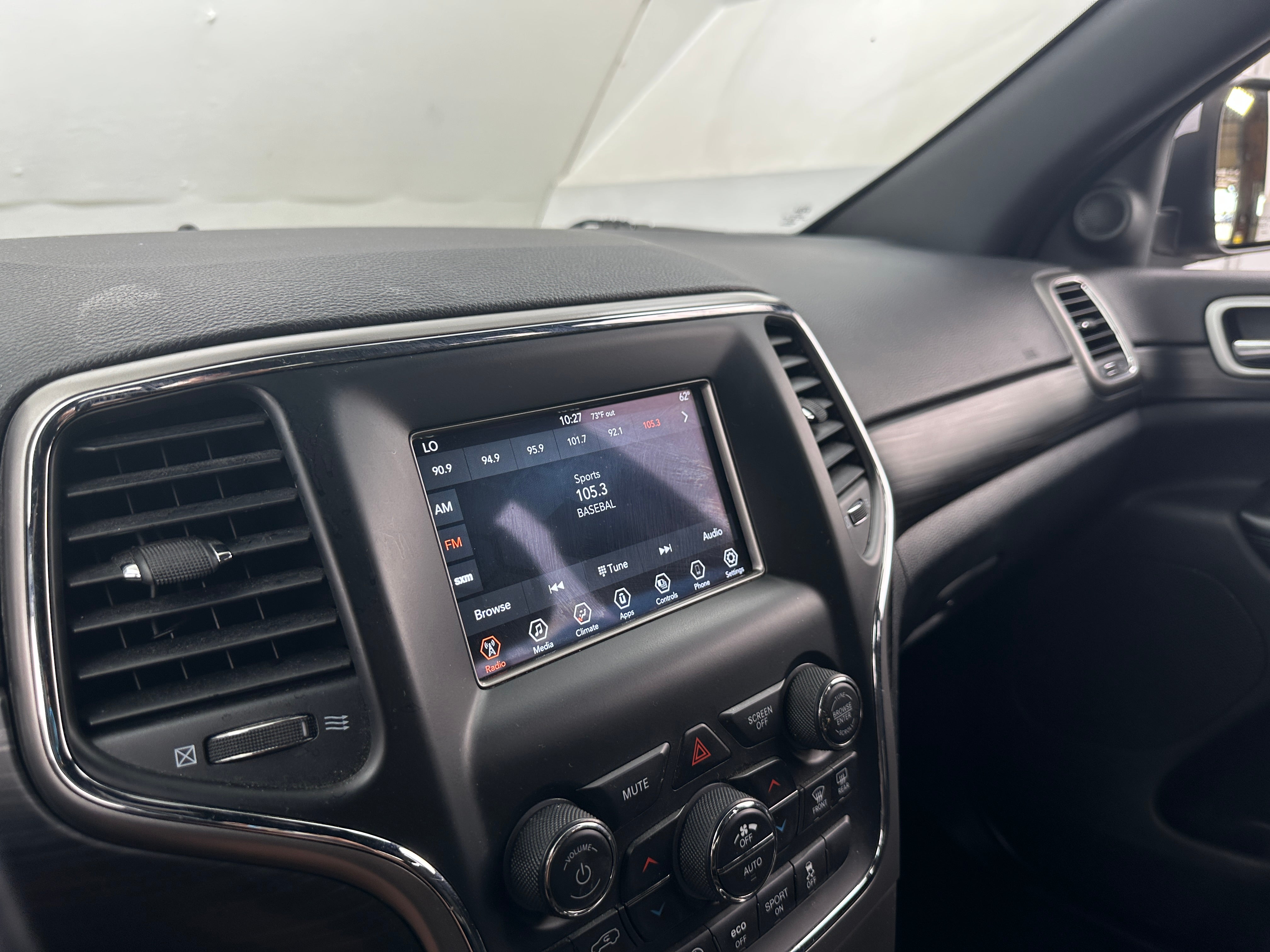 2021 Jeep Grand Cherokee Laredo 4