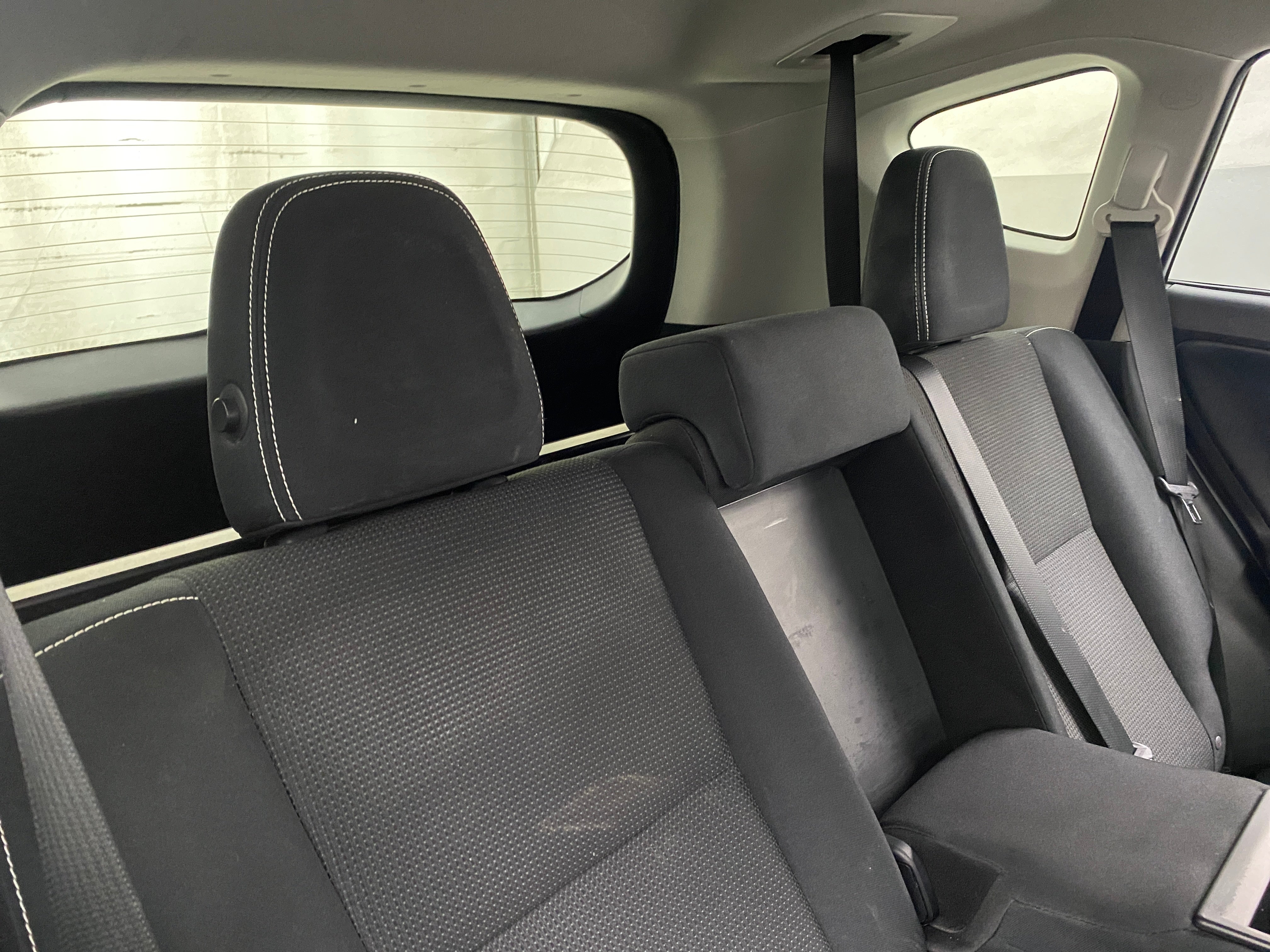 2018 Toyota RAV4 XLE 6