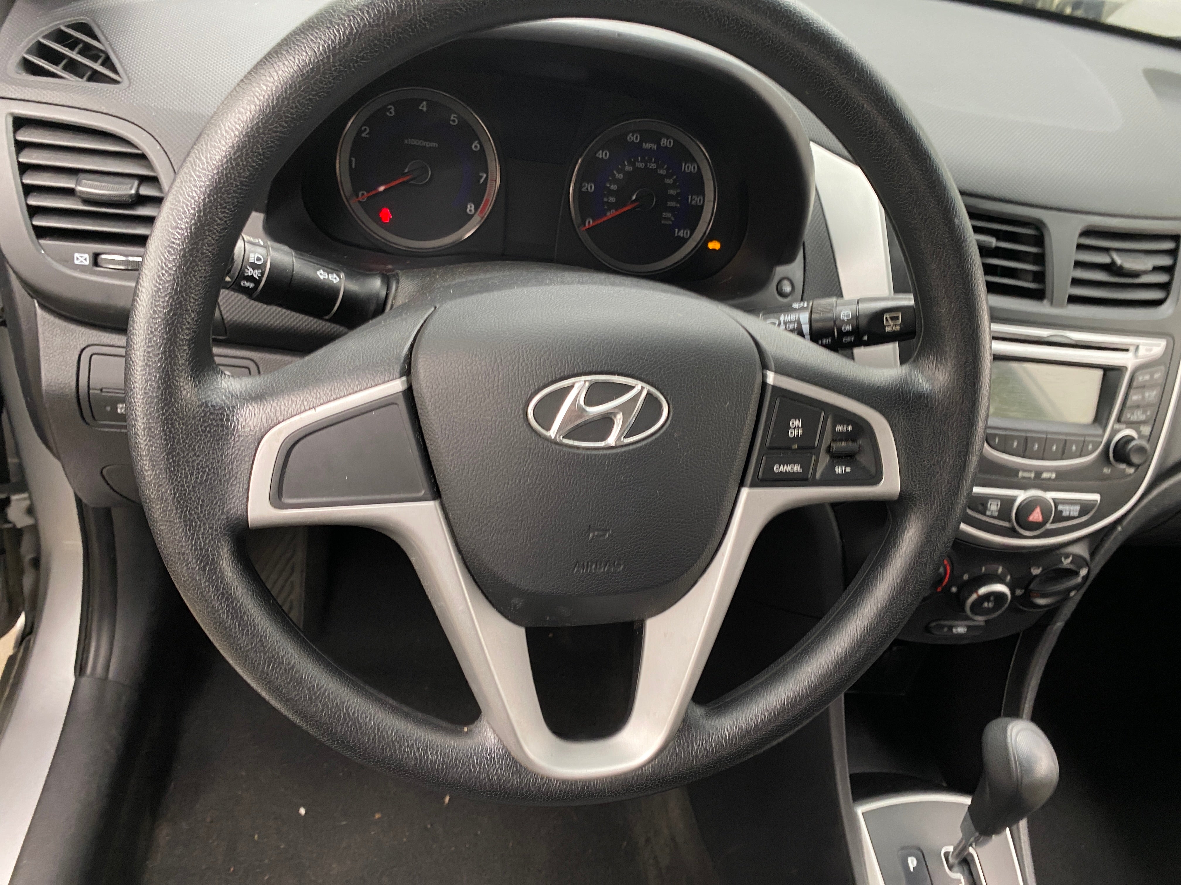 2013 Hyundai Accent GS 4