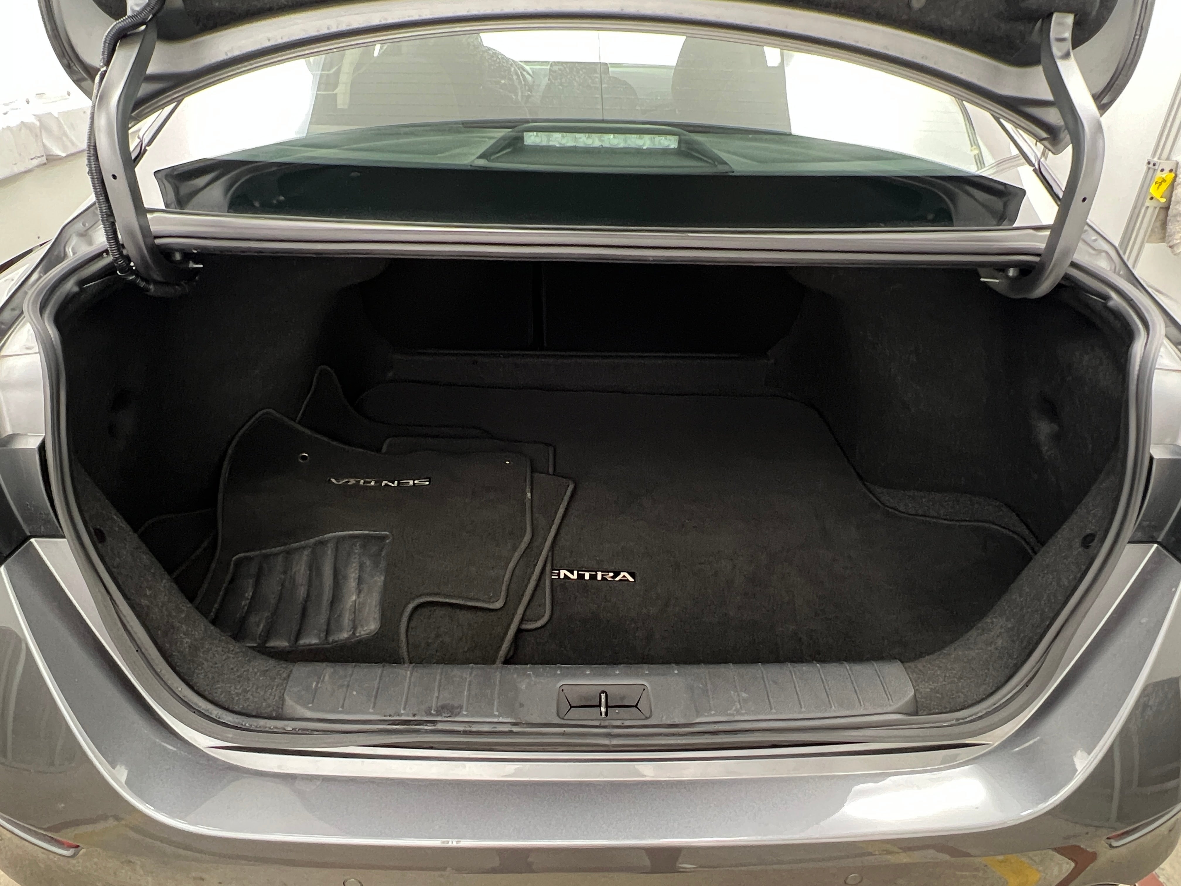 2024 Nissan Sentra SV 7
