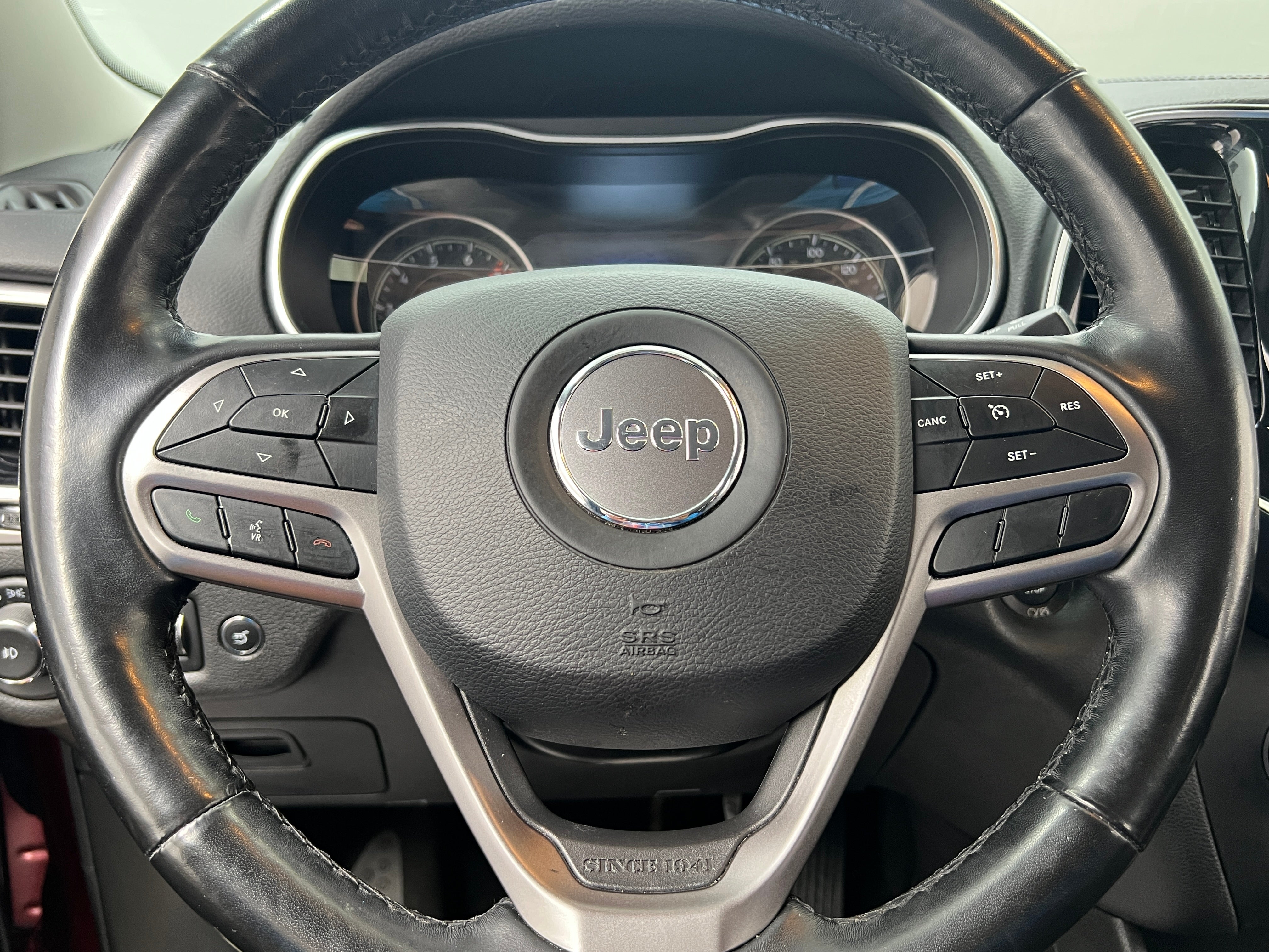 2020 Jeep Cherokee Limited Edition 4