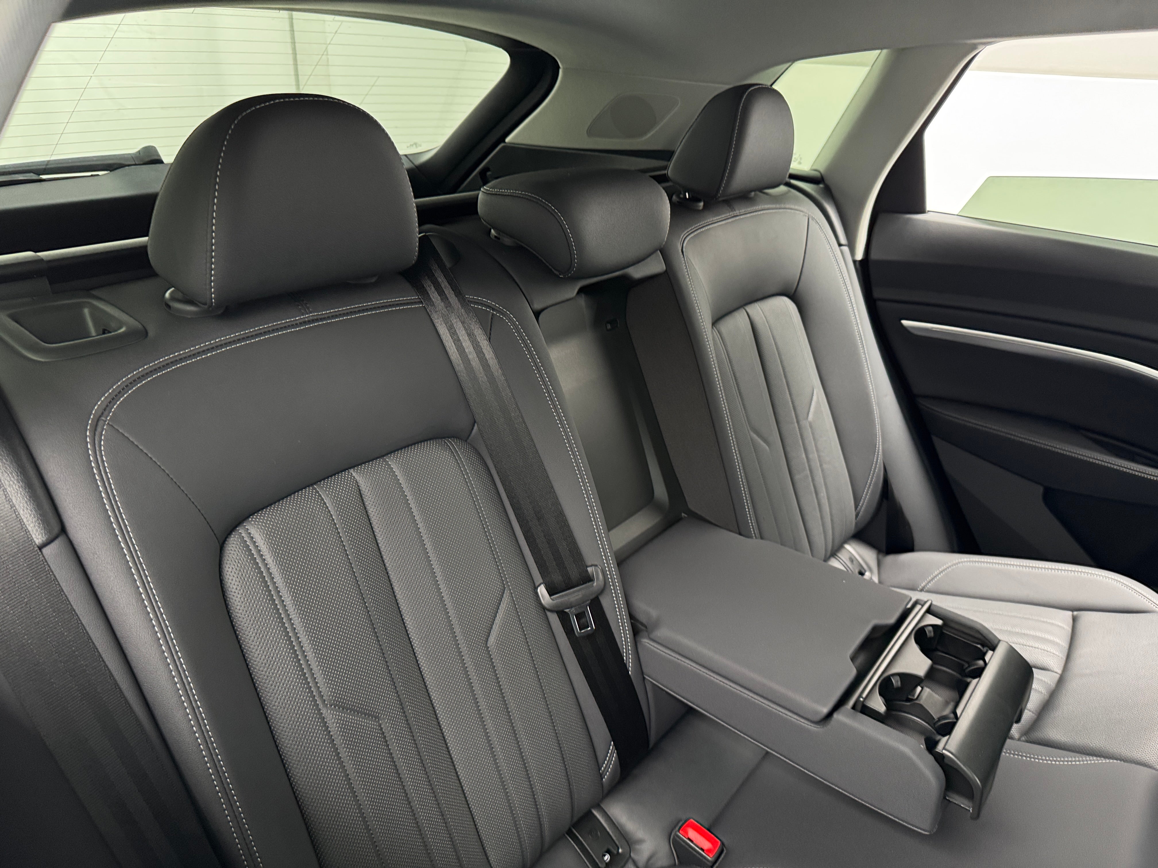 2021 Audi e-tron Premium Plus 5