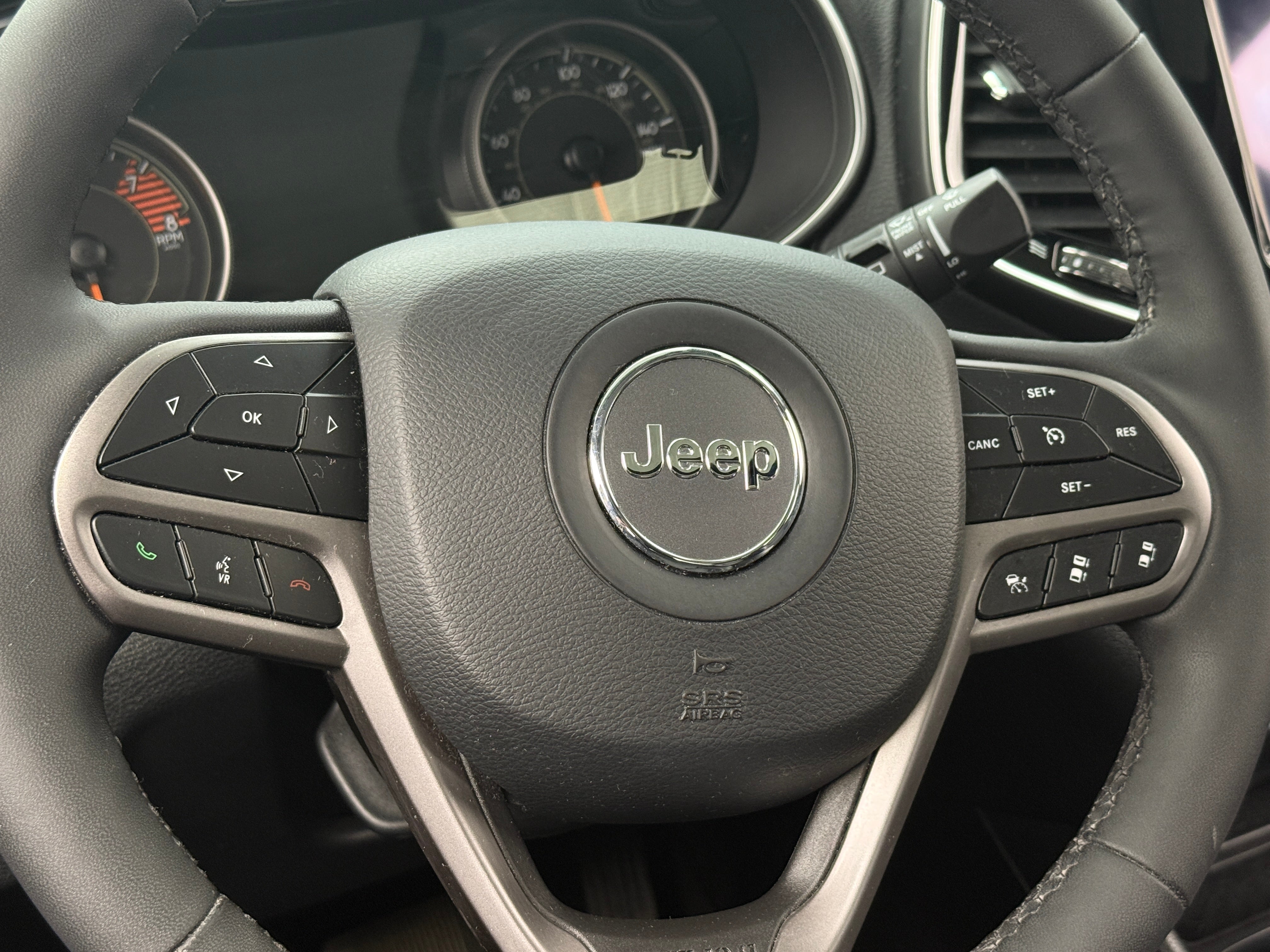 2022 Jeep Cherokee Limited Edition 4