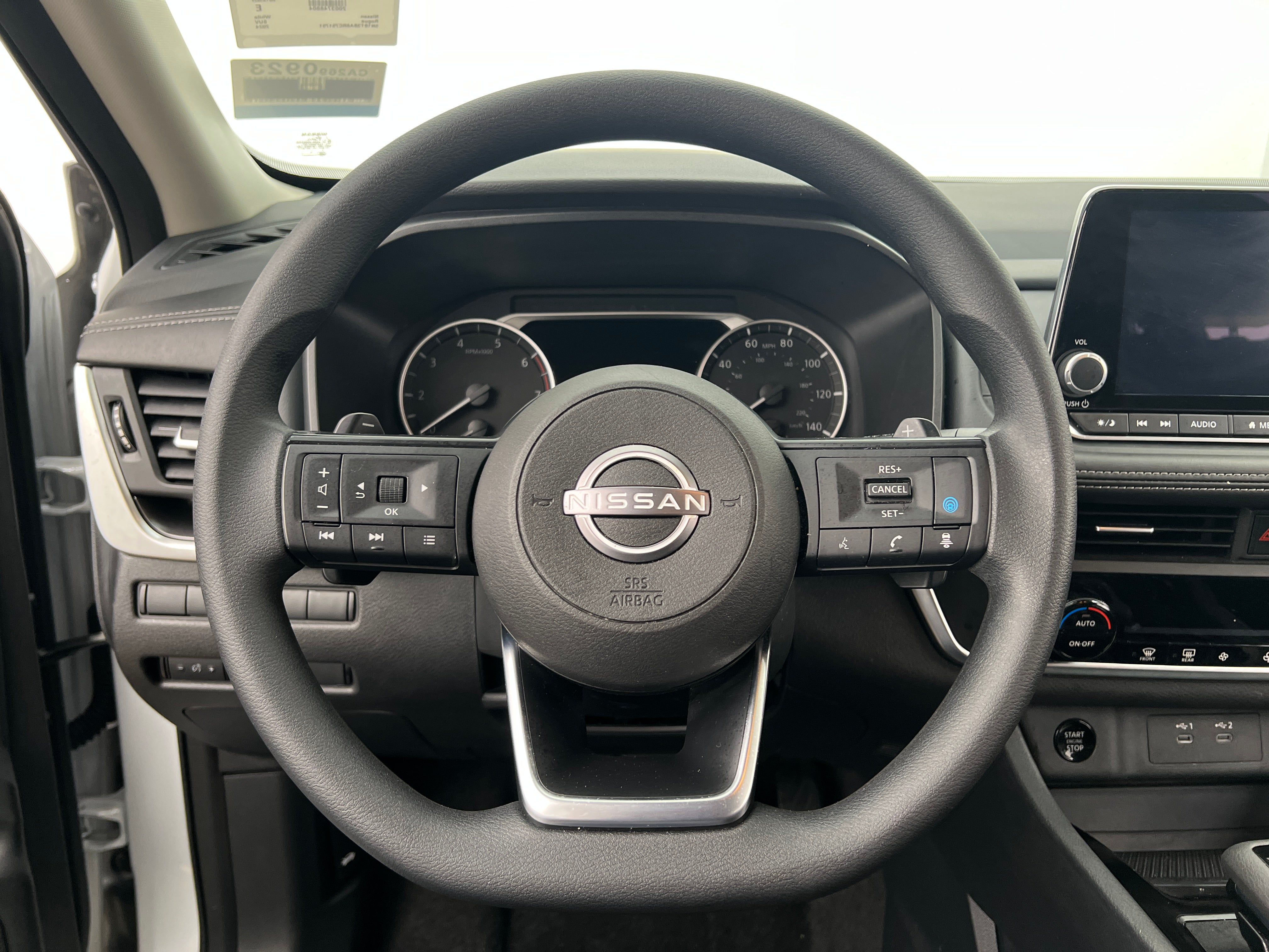 2024 Nissan Rogue SV 5
