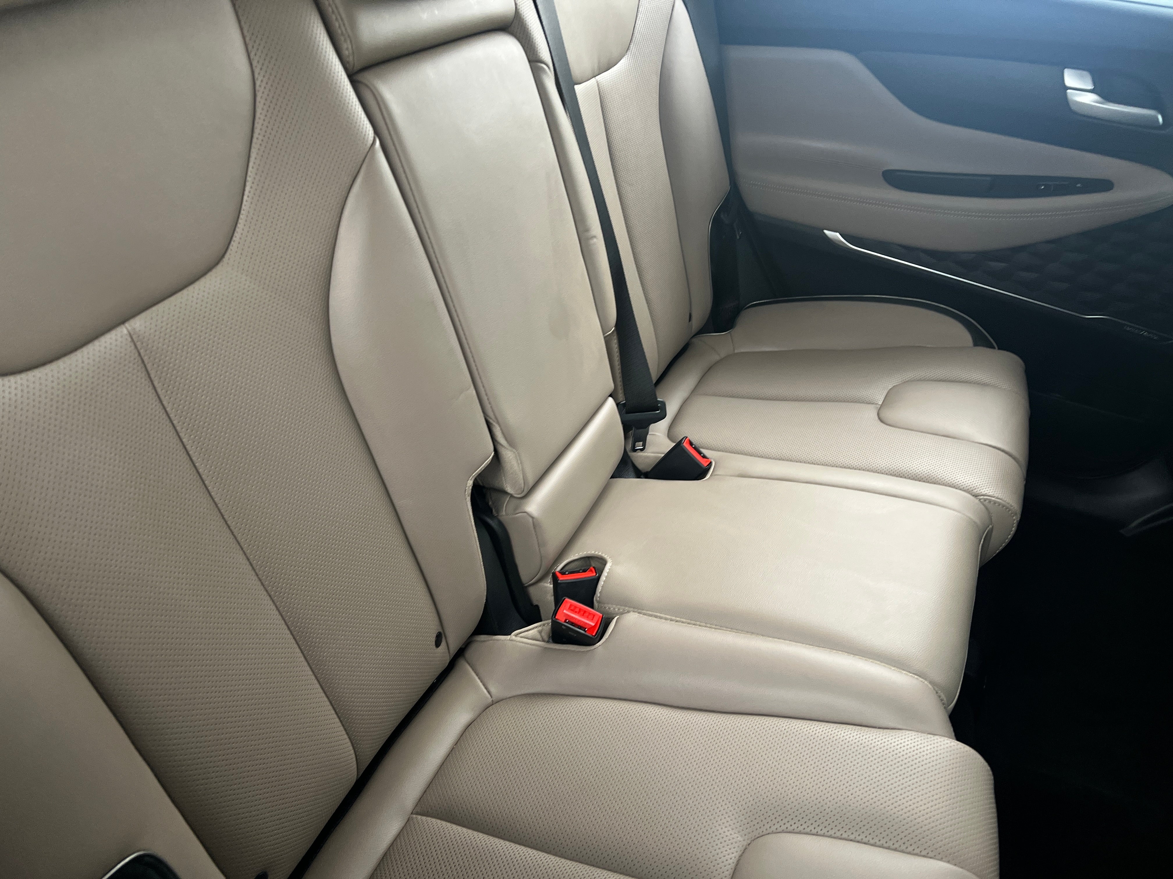 2023 Hyundai Santa Fe Limited 5