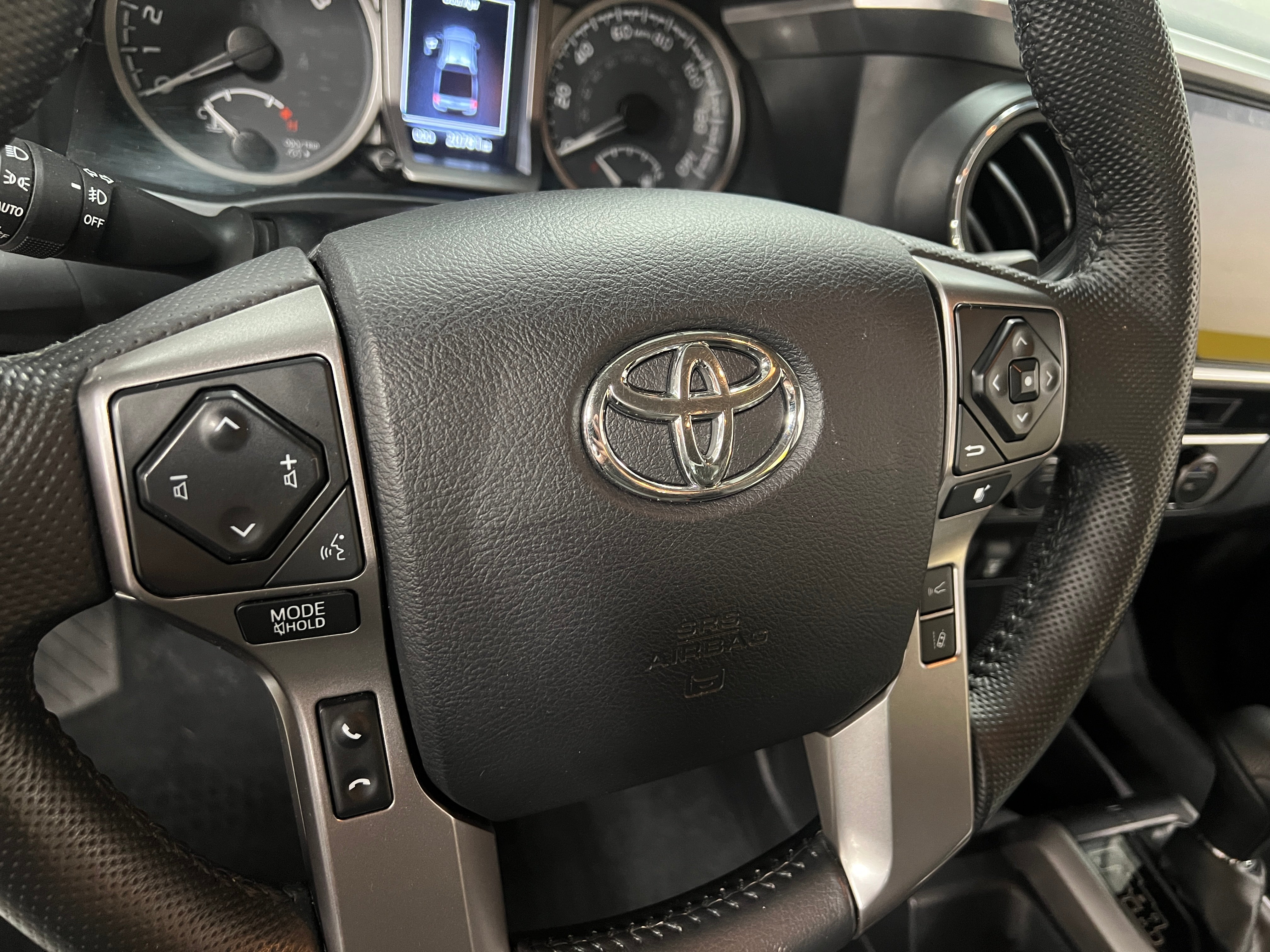 2022 Toyota Tacoma SR5 5