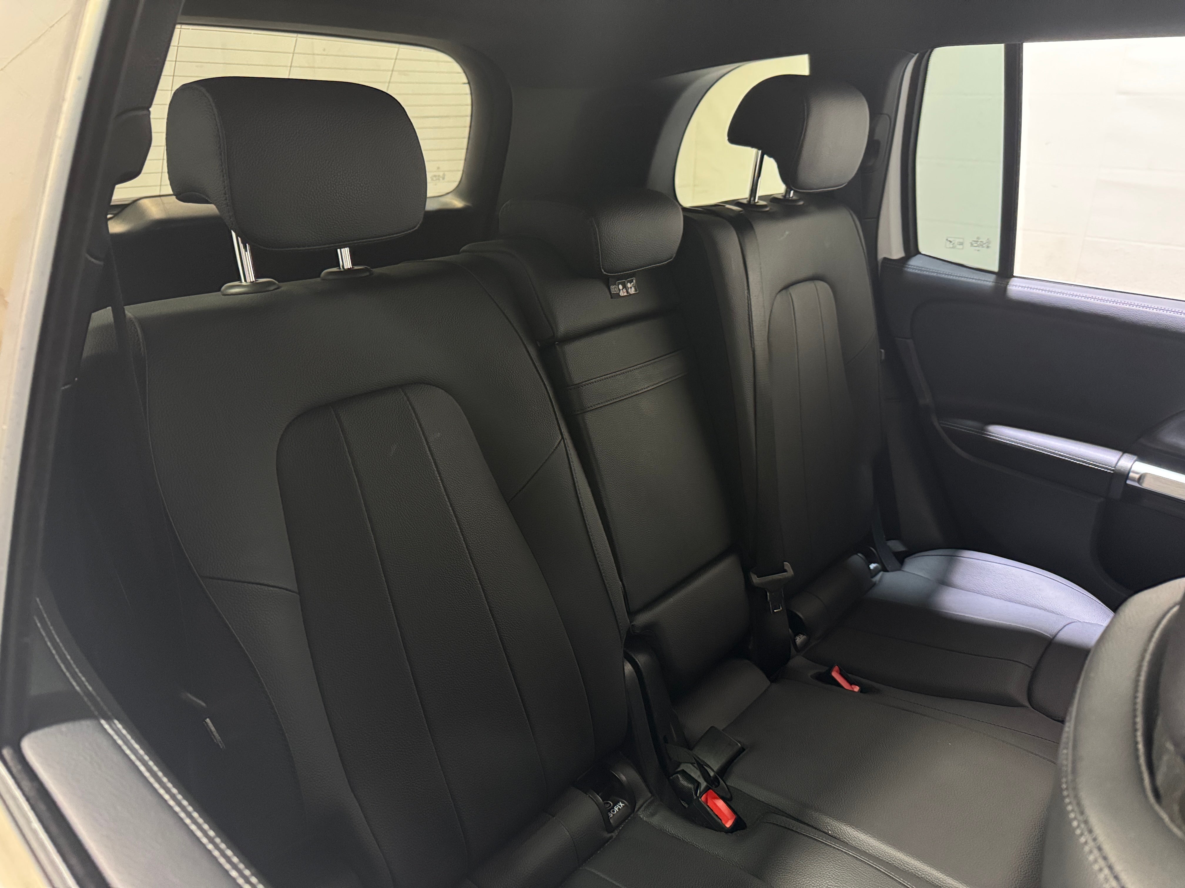 2024 Mercedes-Benz GLB 250 5
