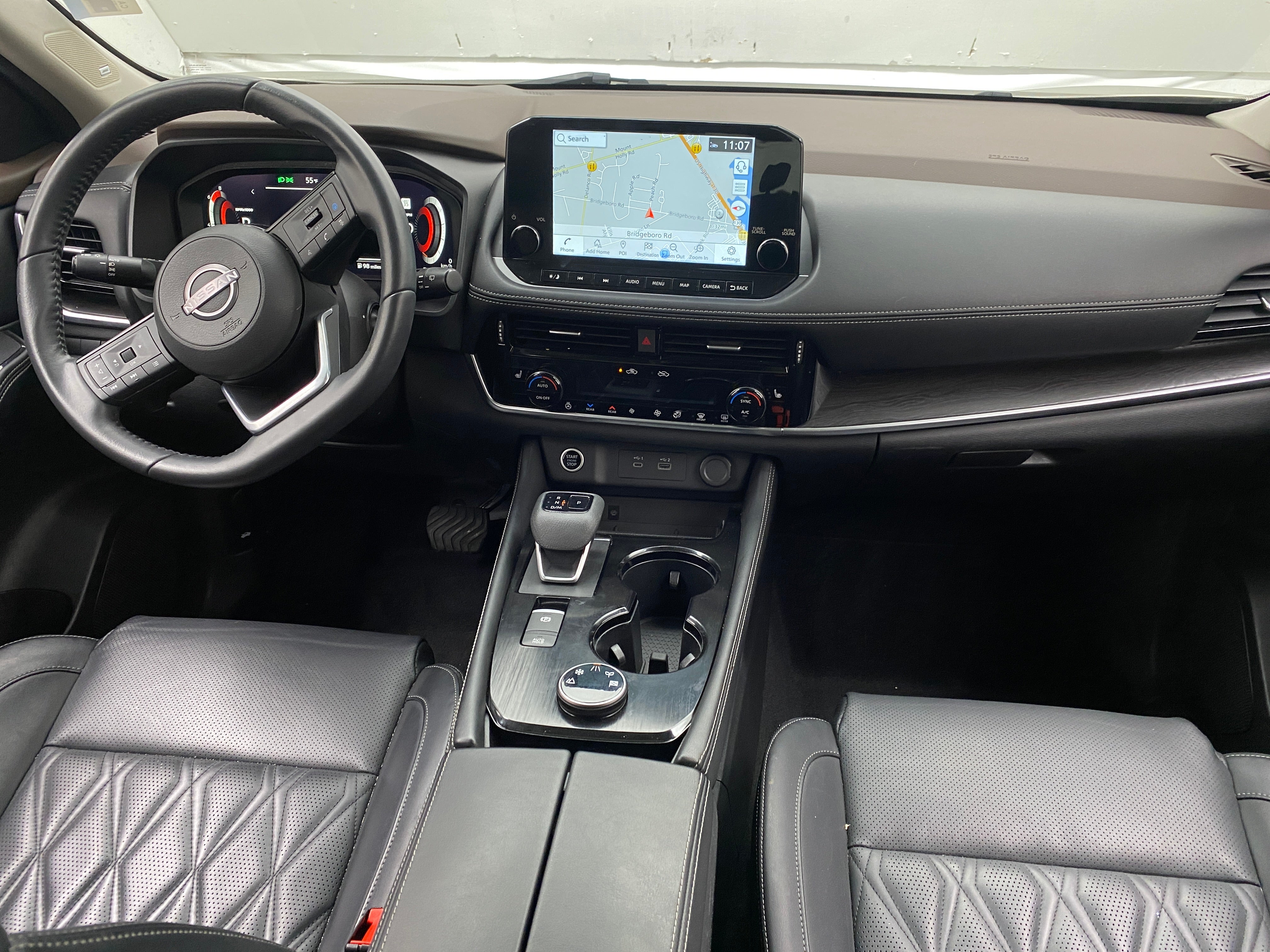 2023 Nissan Rogue Platinum 2