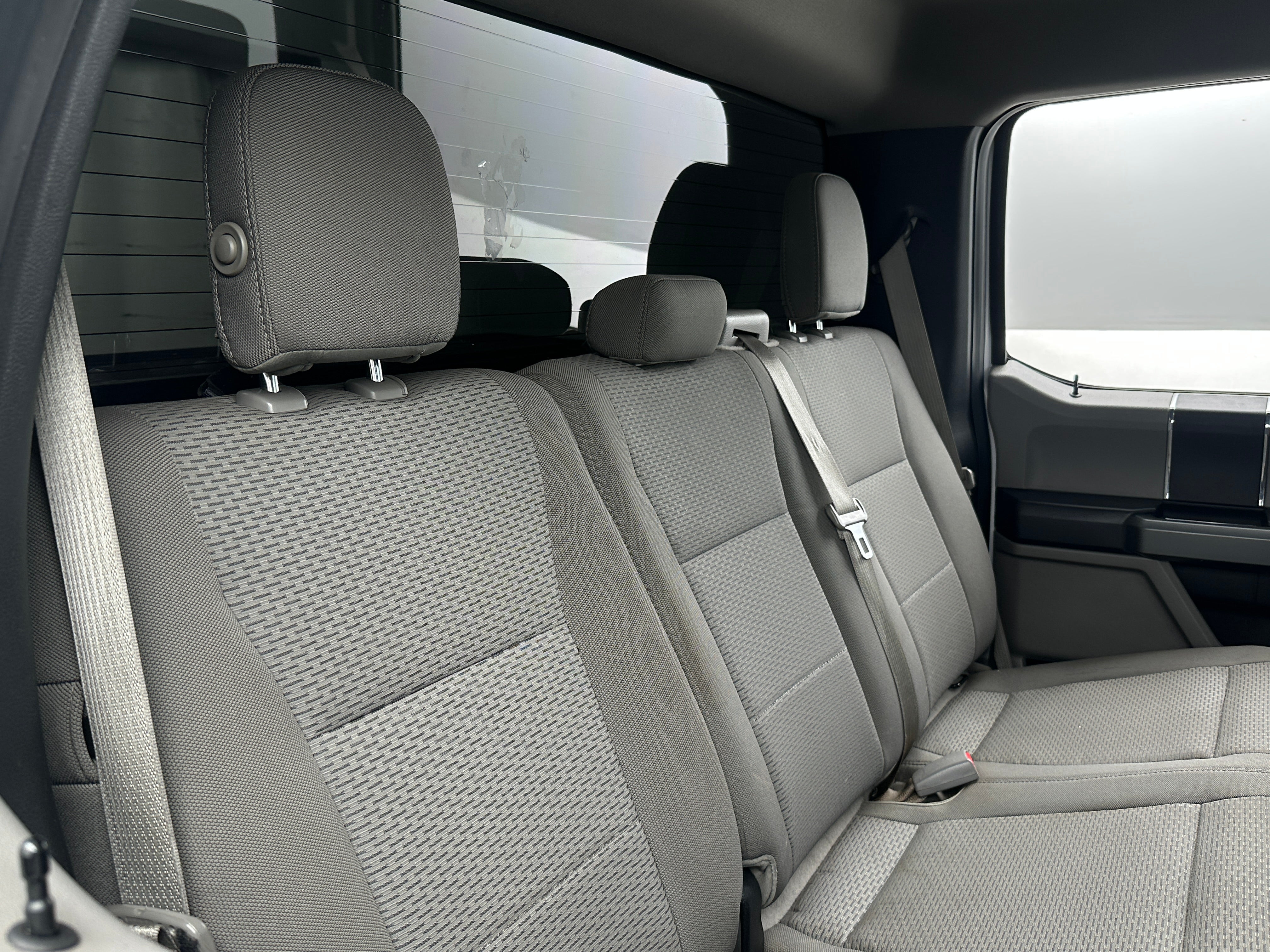 2017 Ford Econoline E-150 6