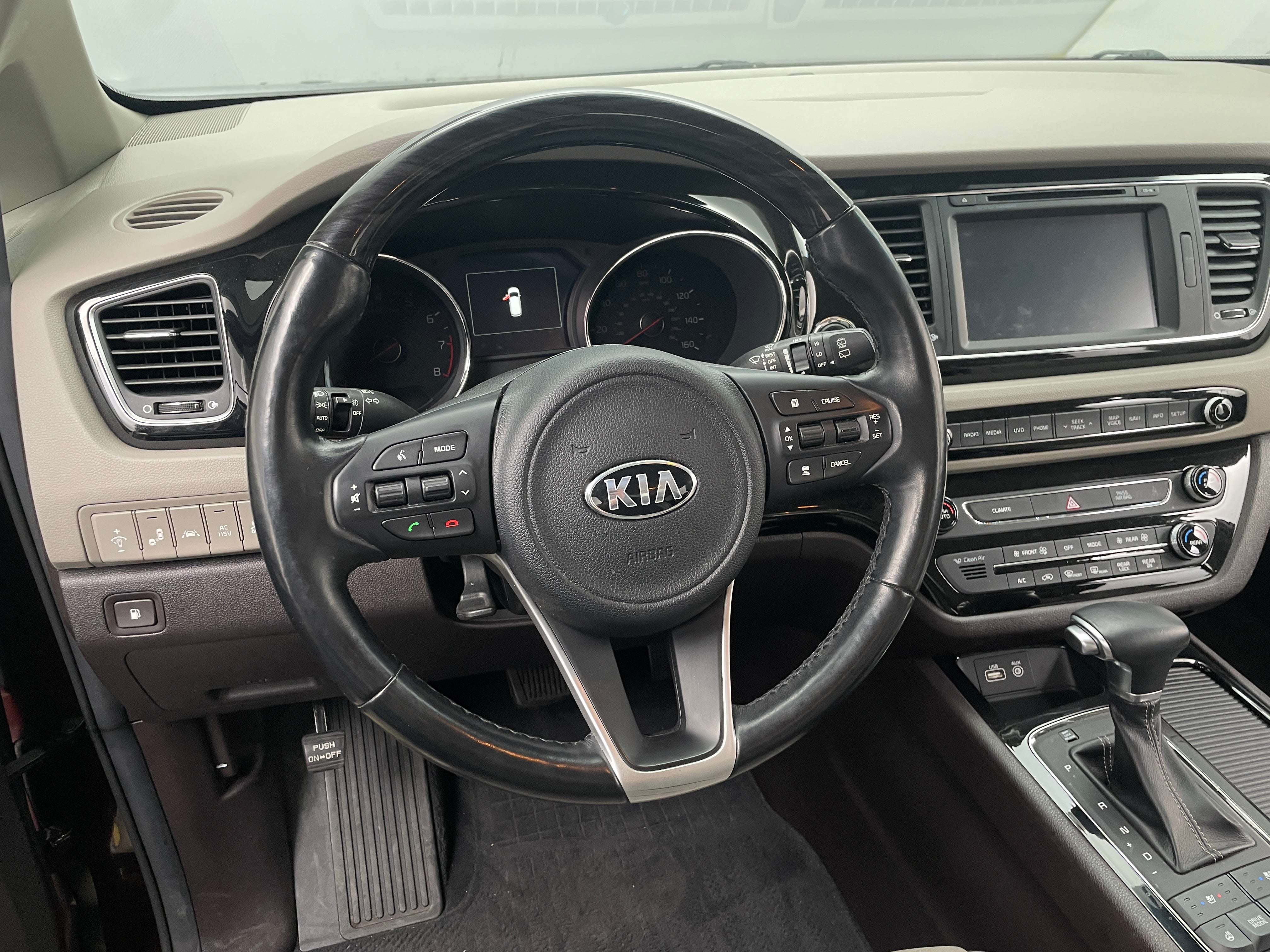 2017 Kia Sedona SX 4