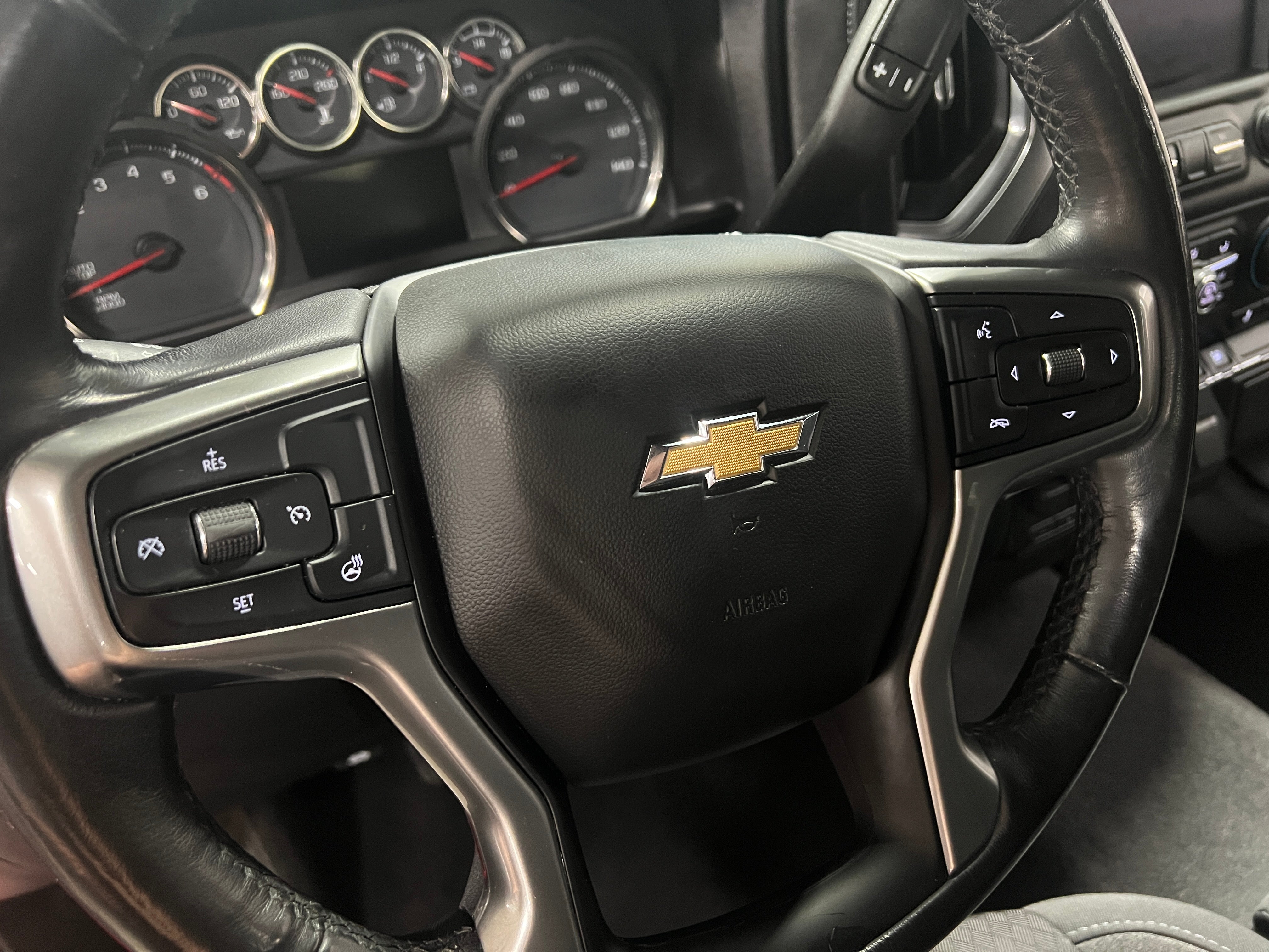 2020 Chevrolet Silverado 1500 LT 5