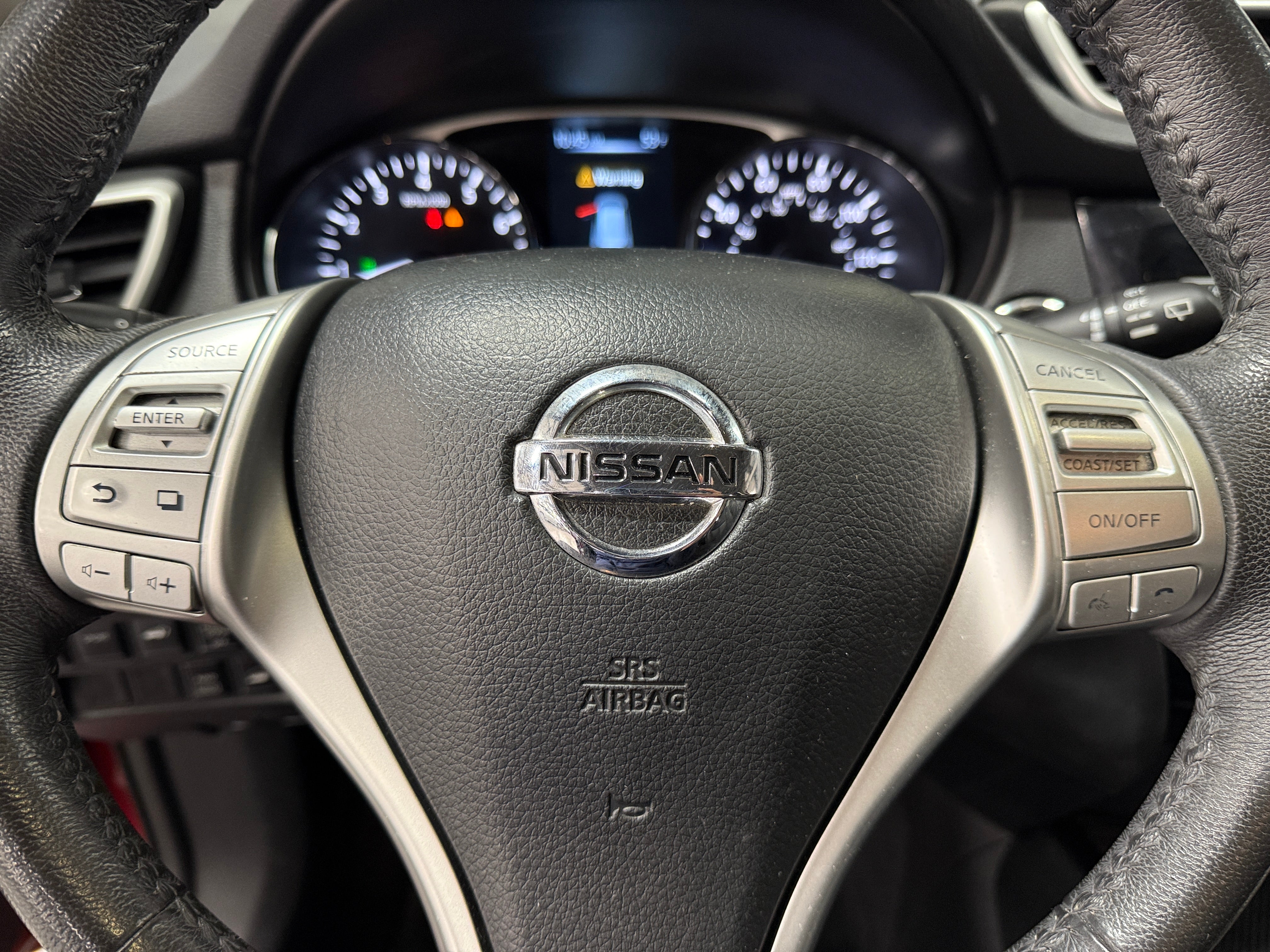 2014 Nissan Rogue SL 5