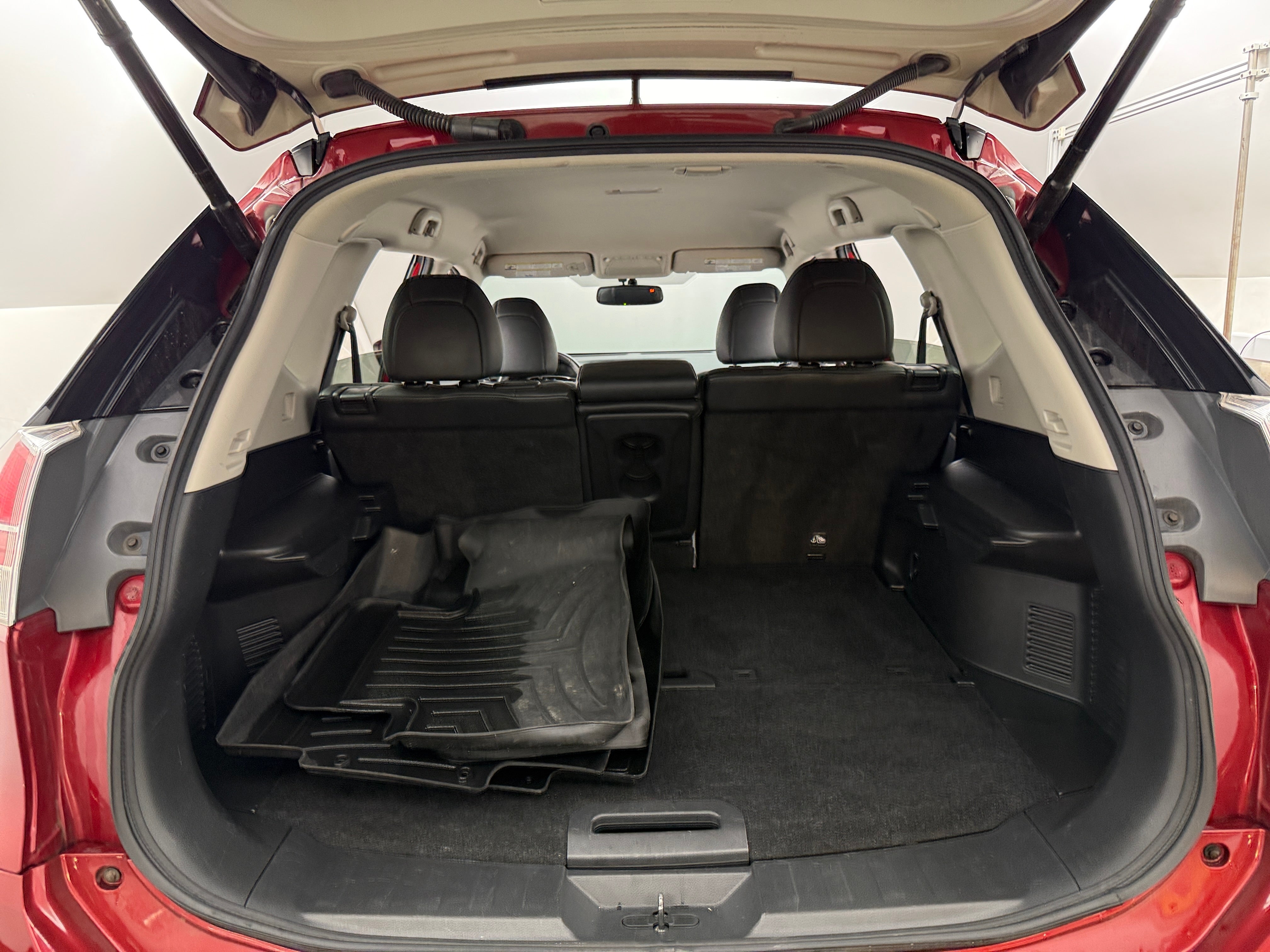 2014 Nissan Rogue SL 7