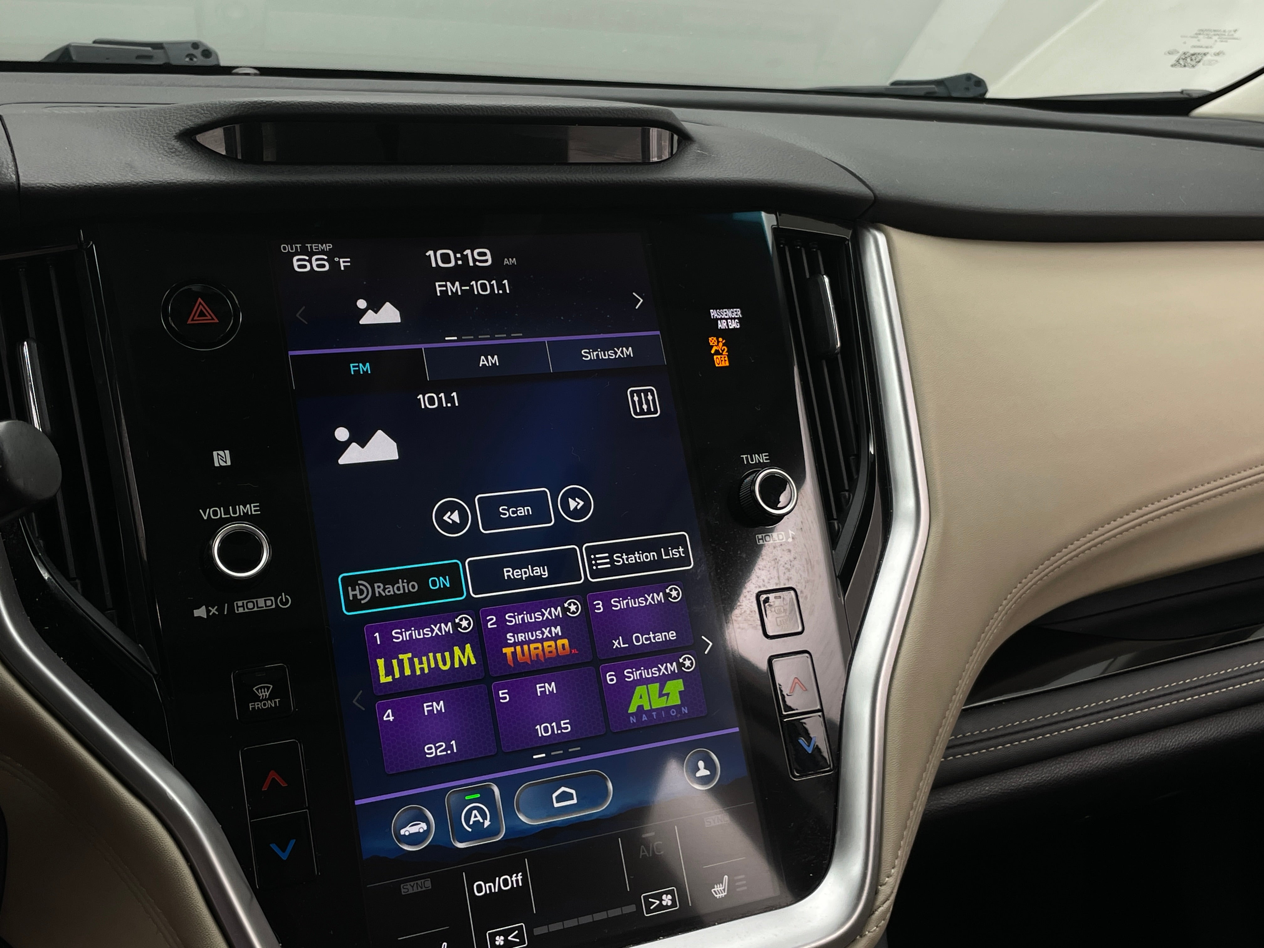 2020 Subaru Outback Limited 3
