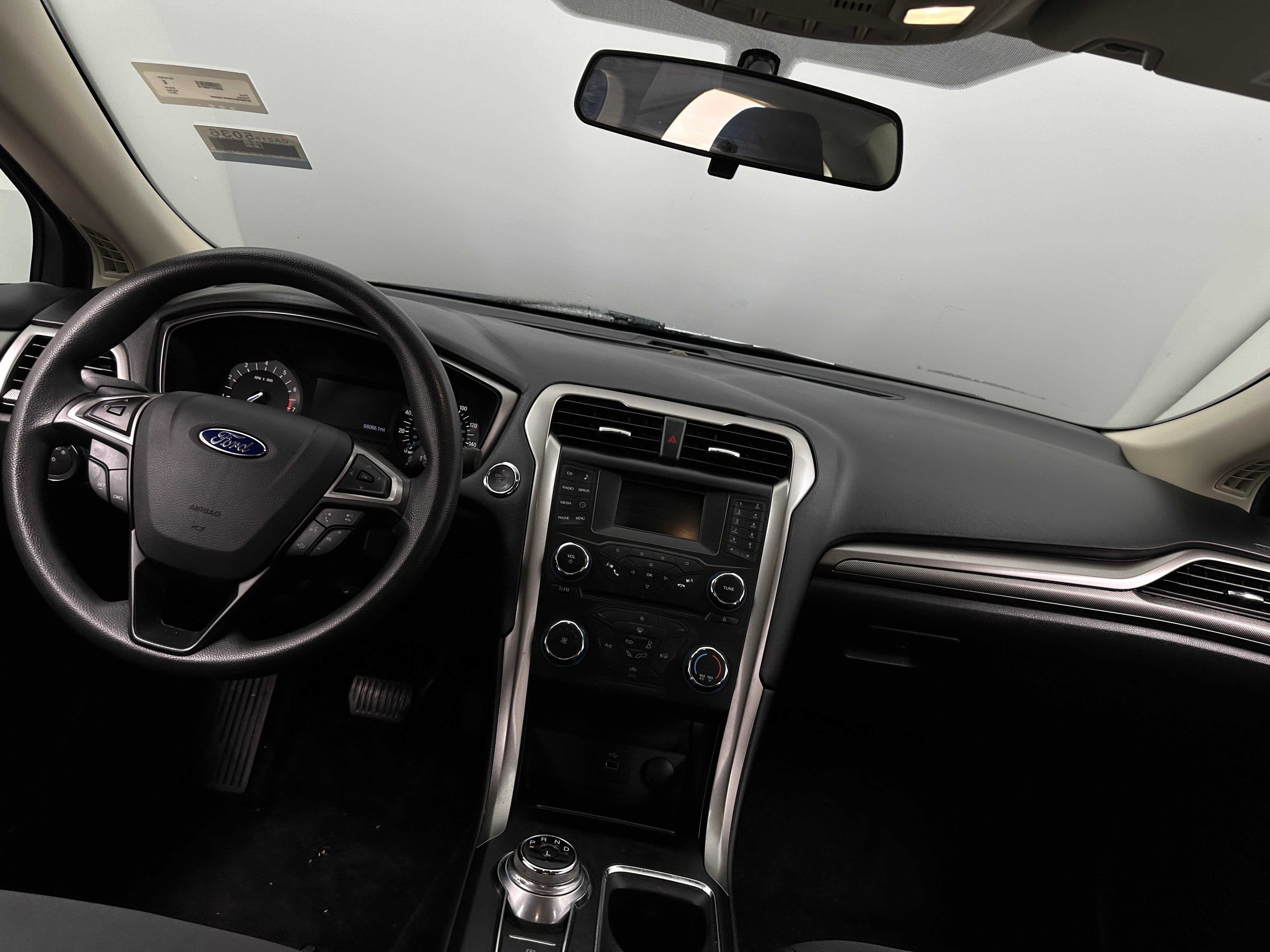 2017 Ford Fusion SE 3