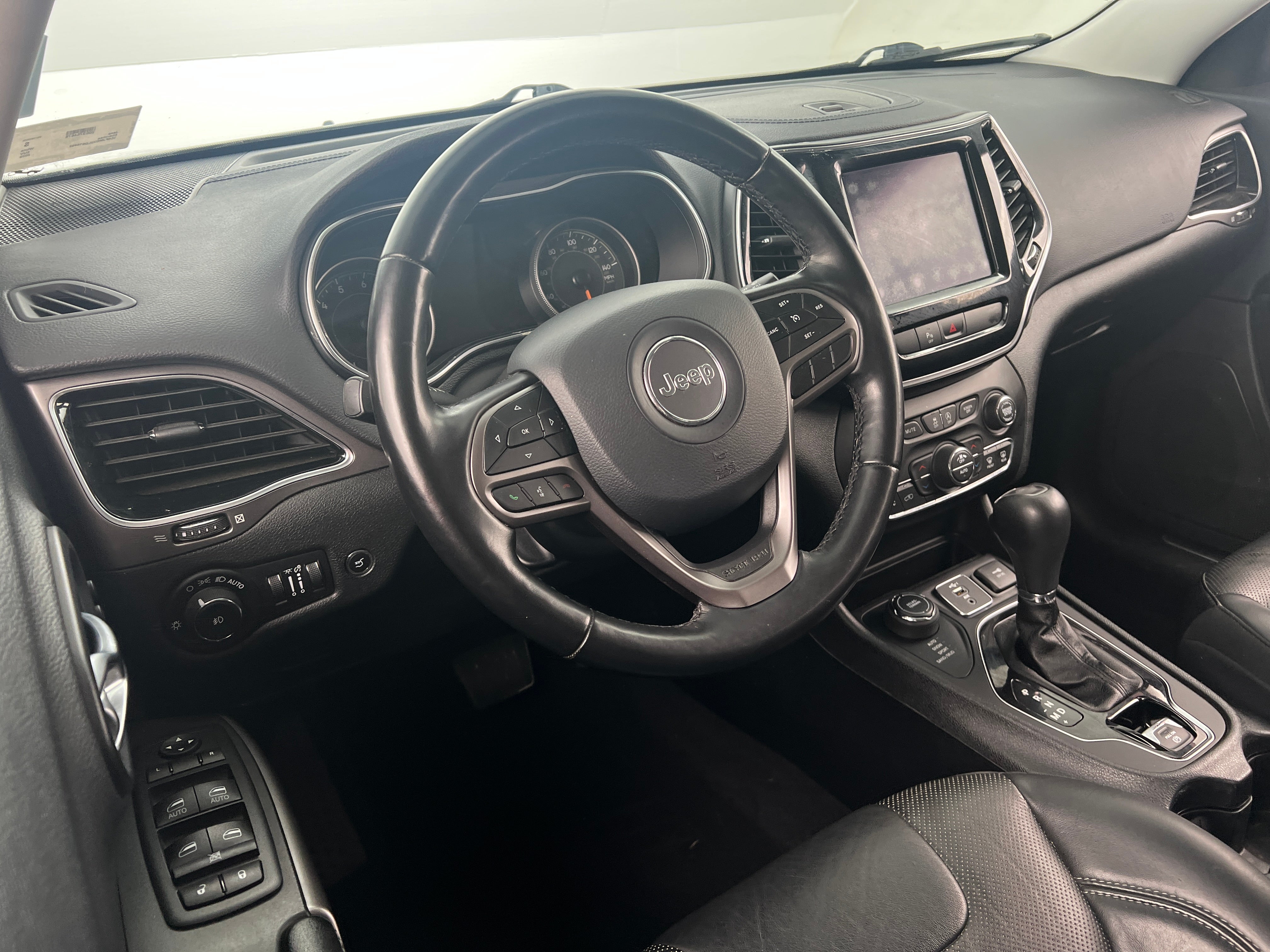 2020 Jeep Cherokee Limited Edition 2