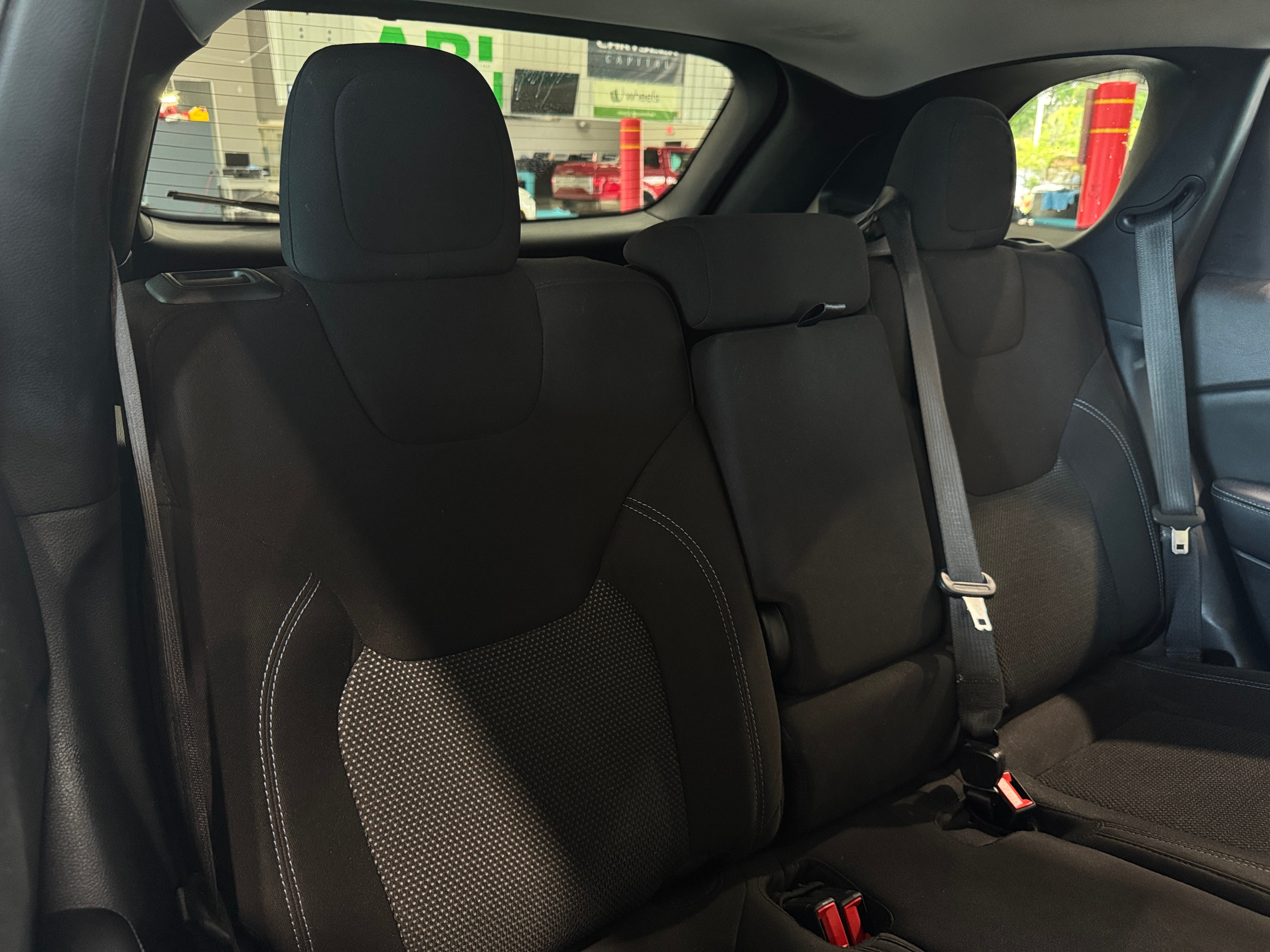 2020 Jeep Cherokee Latitude 6