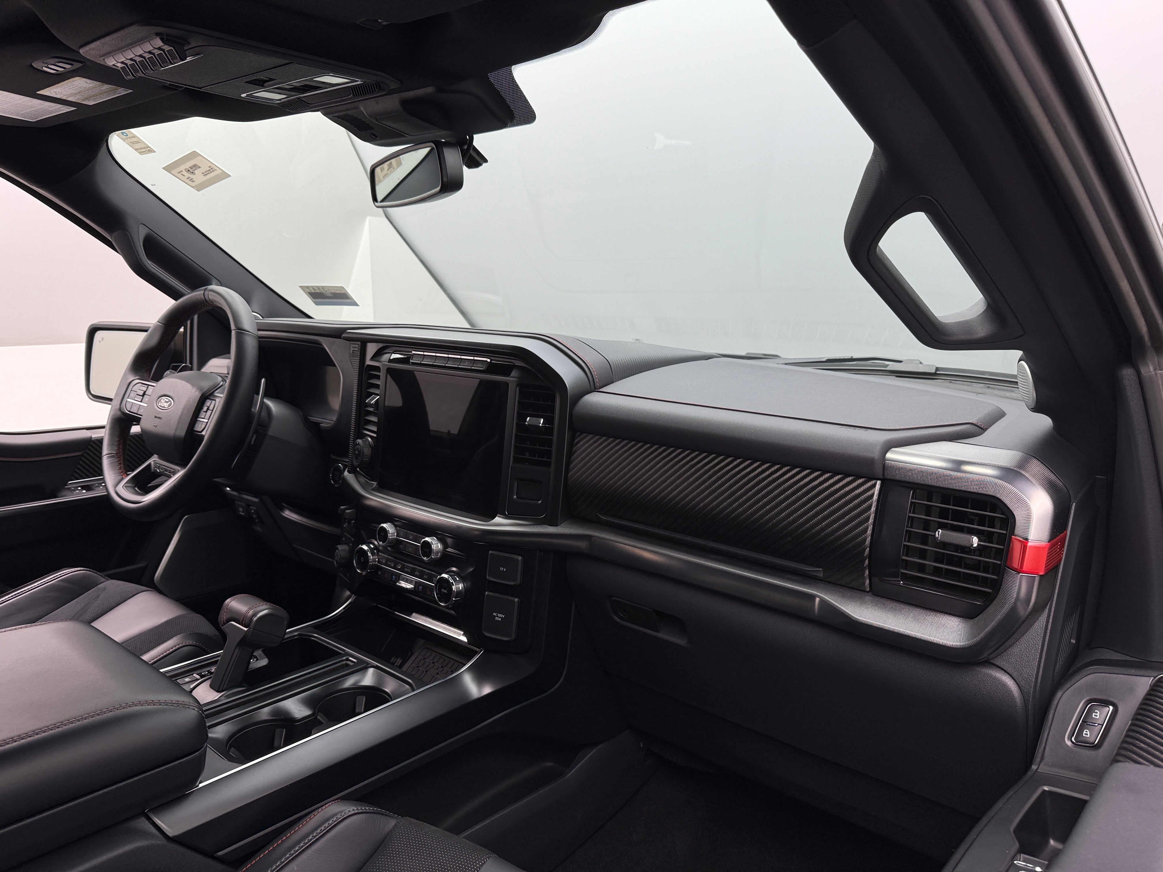 2024 Ford Econoline E-150 3