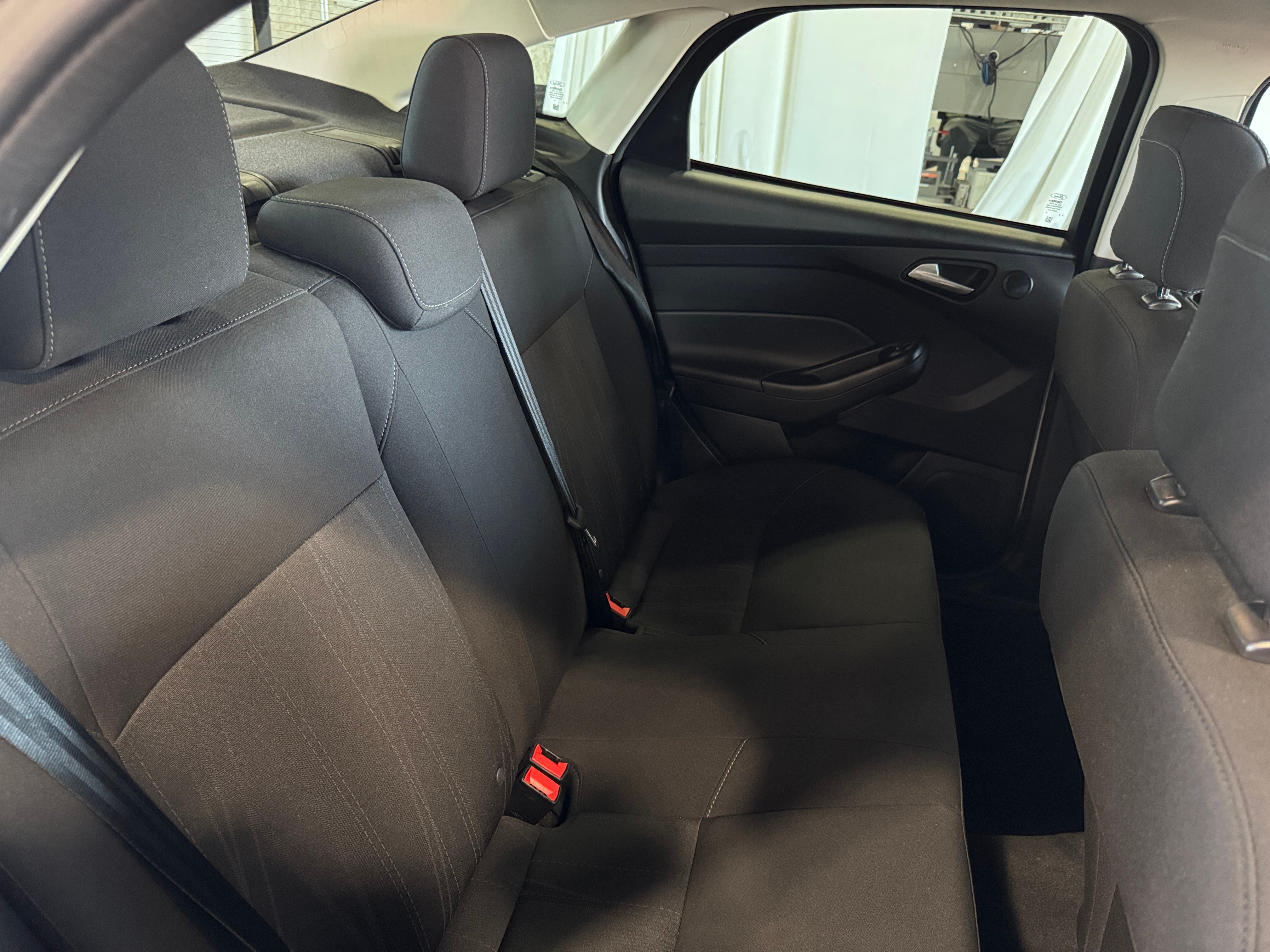 2018 Ford Focus SEL 6