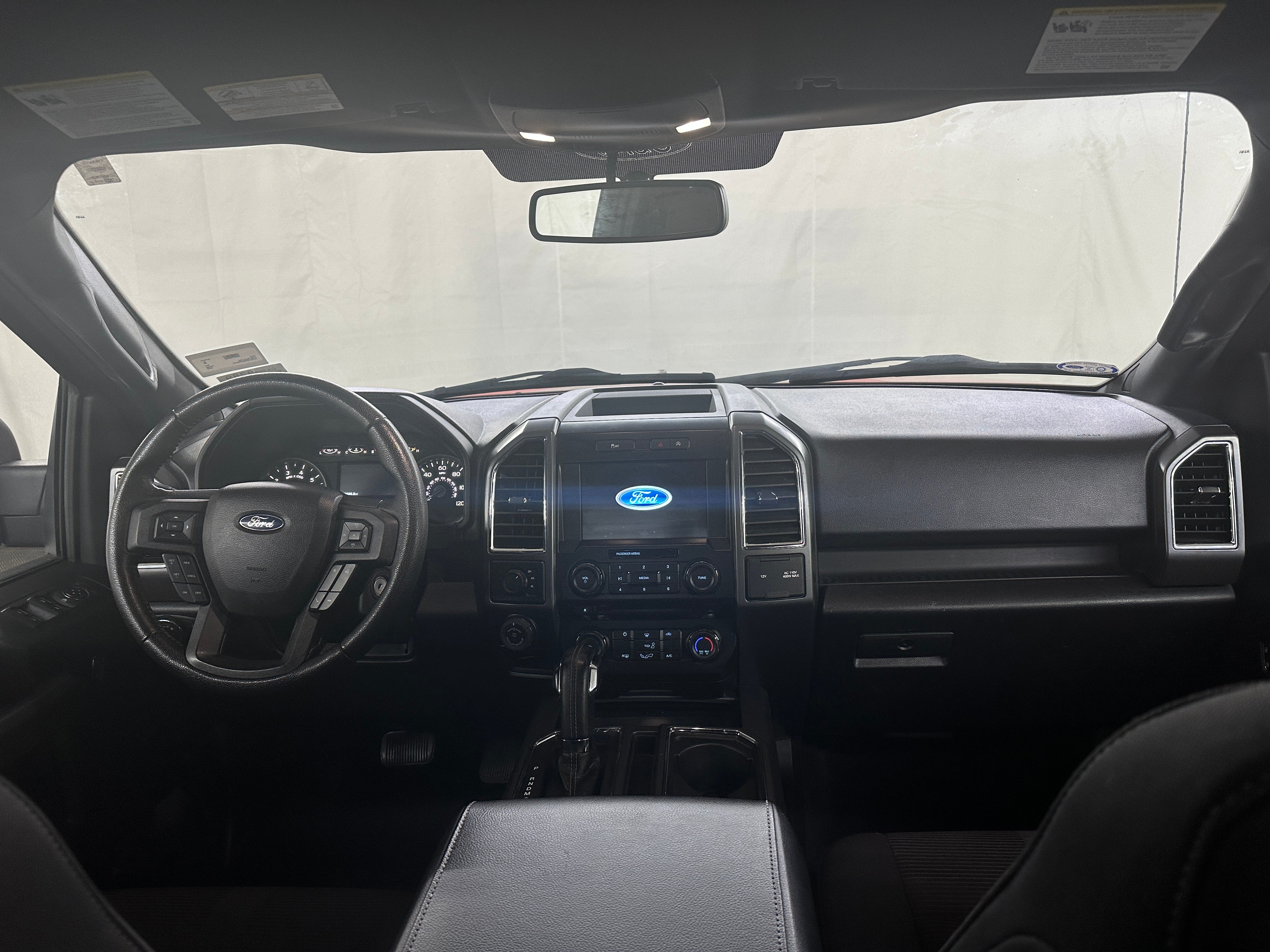 2016 Ford Econoline E-150 3