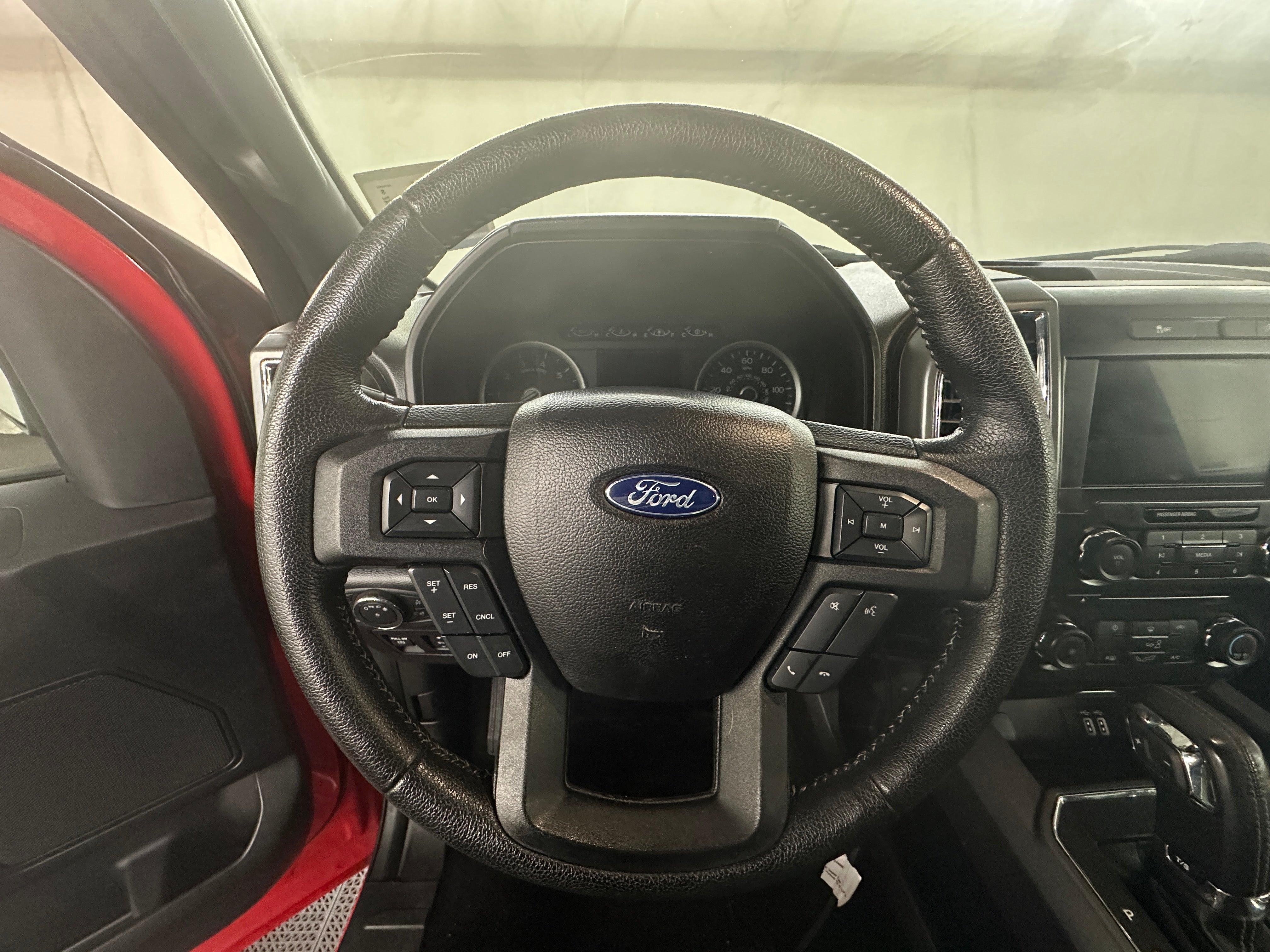 2016 Ford Econoline E-150 5