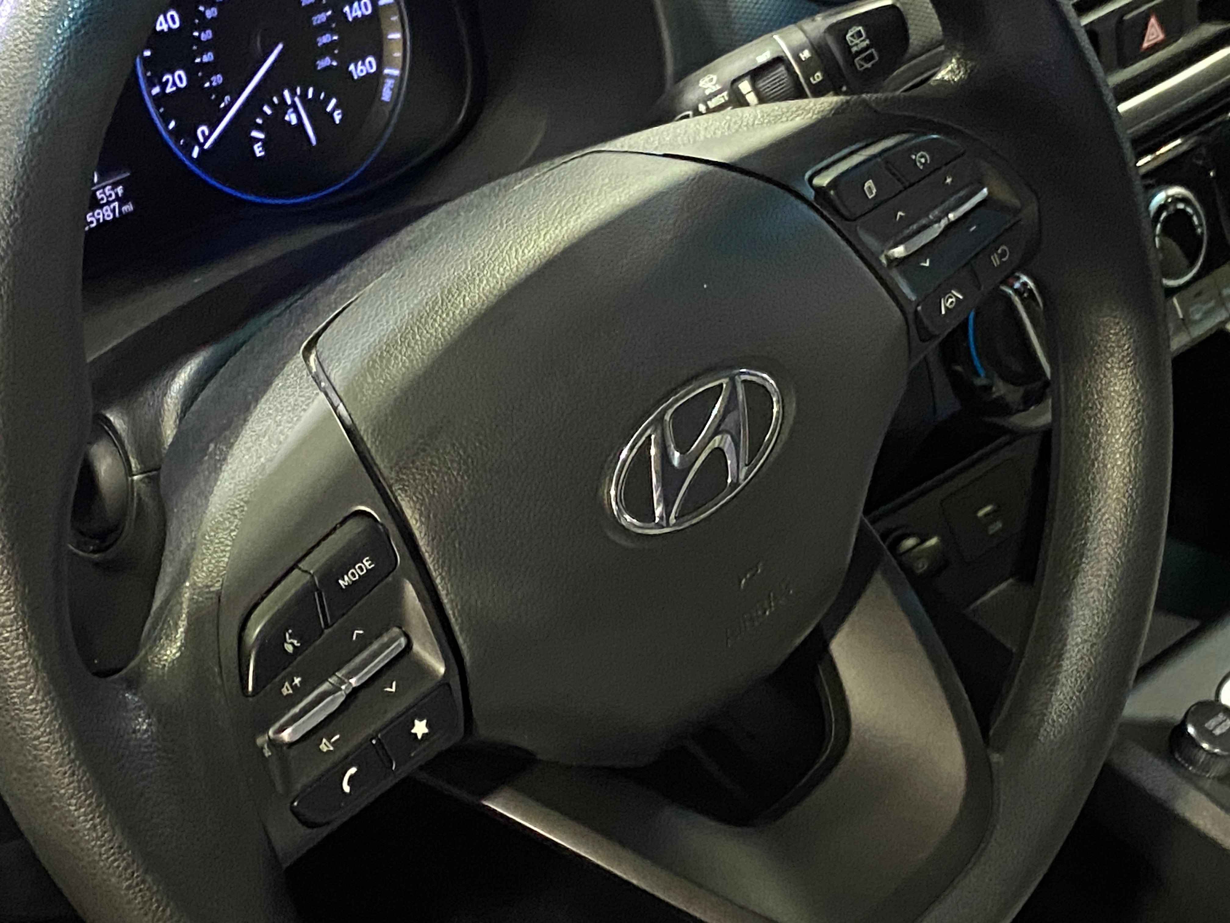 2022 Hyundai Kona SEL 5