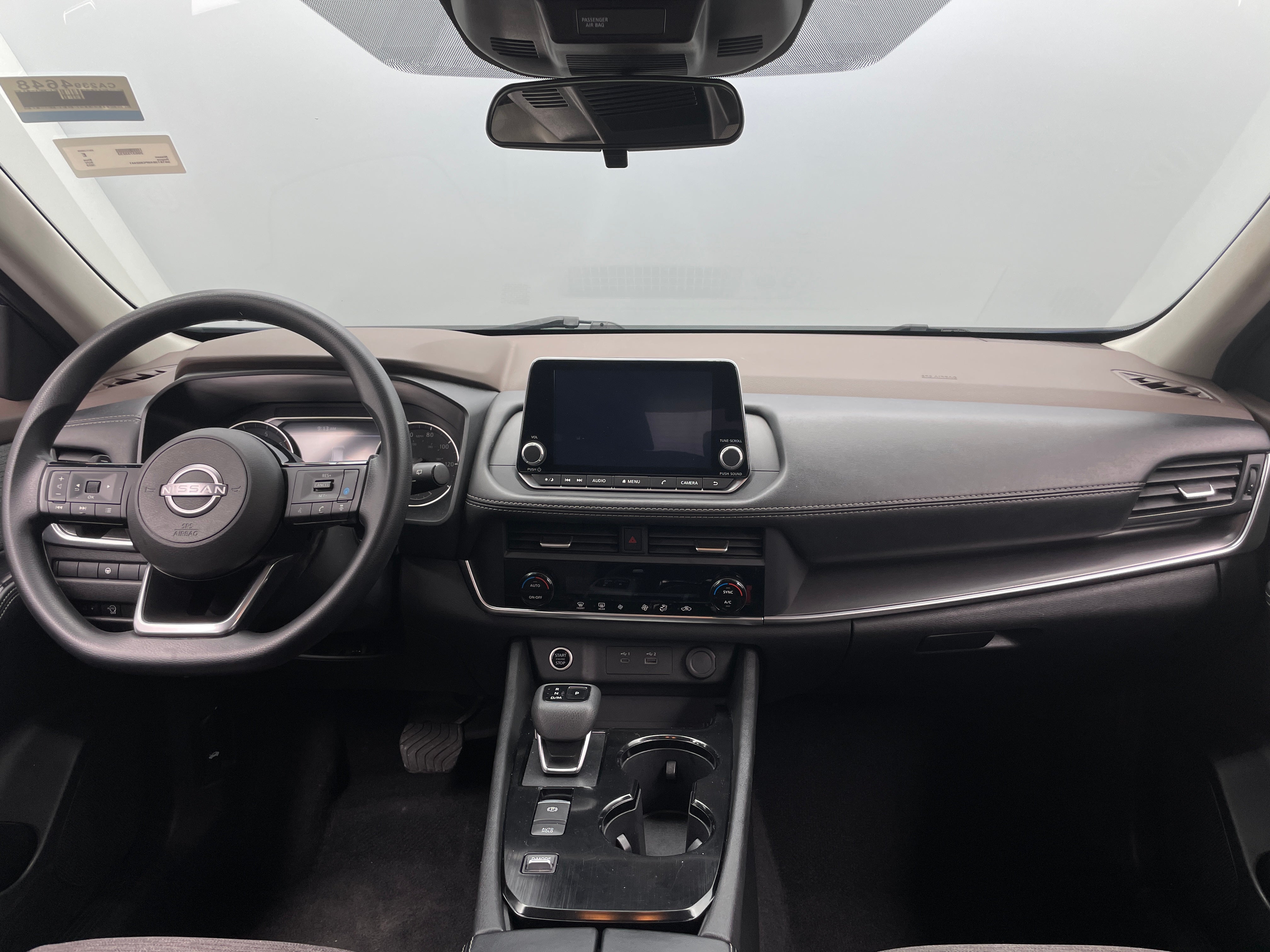 2023 Nissan Rogue SV 3