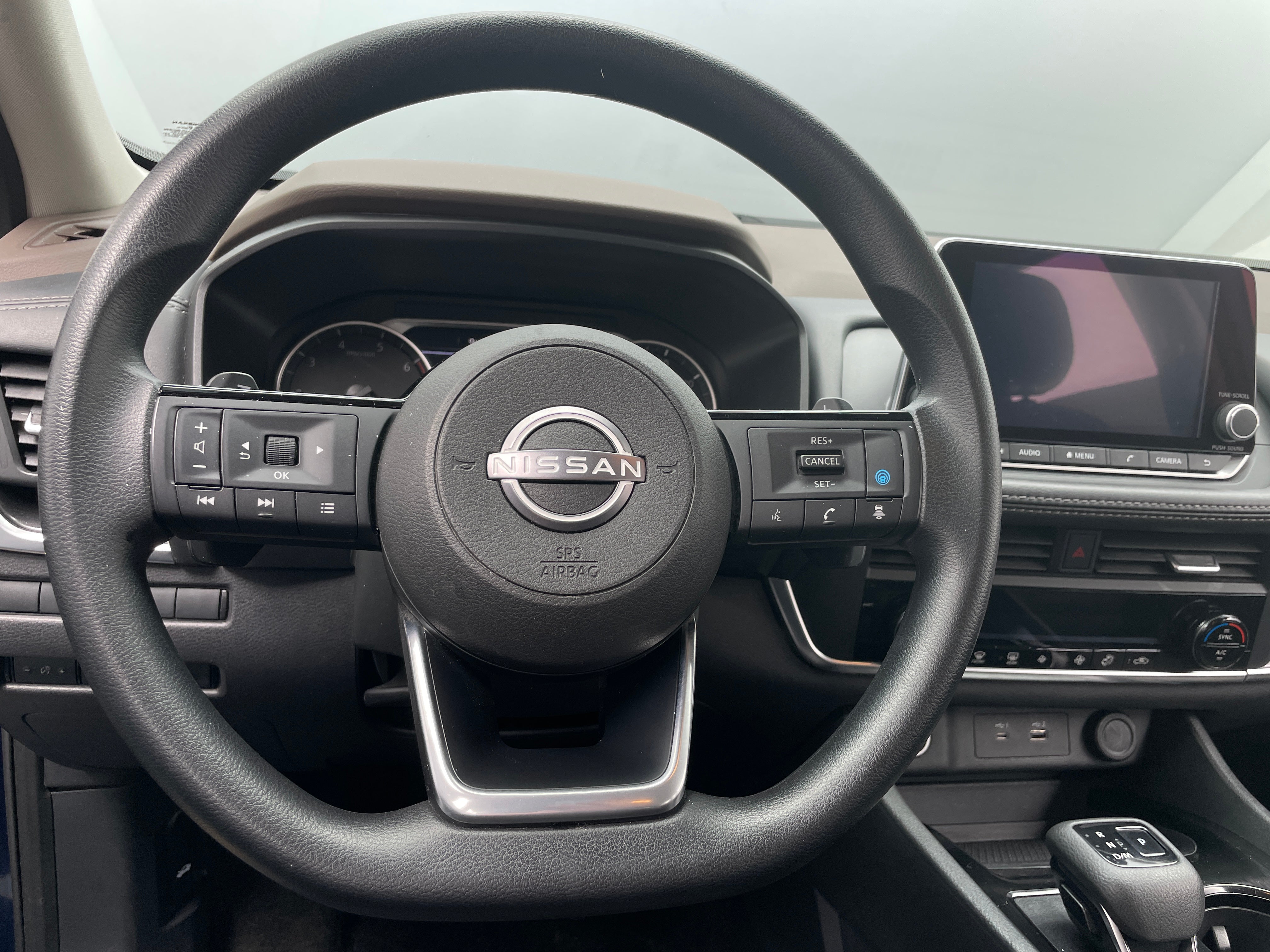2023 Nissan Rogue SV 5