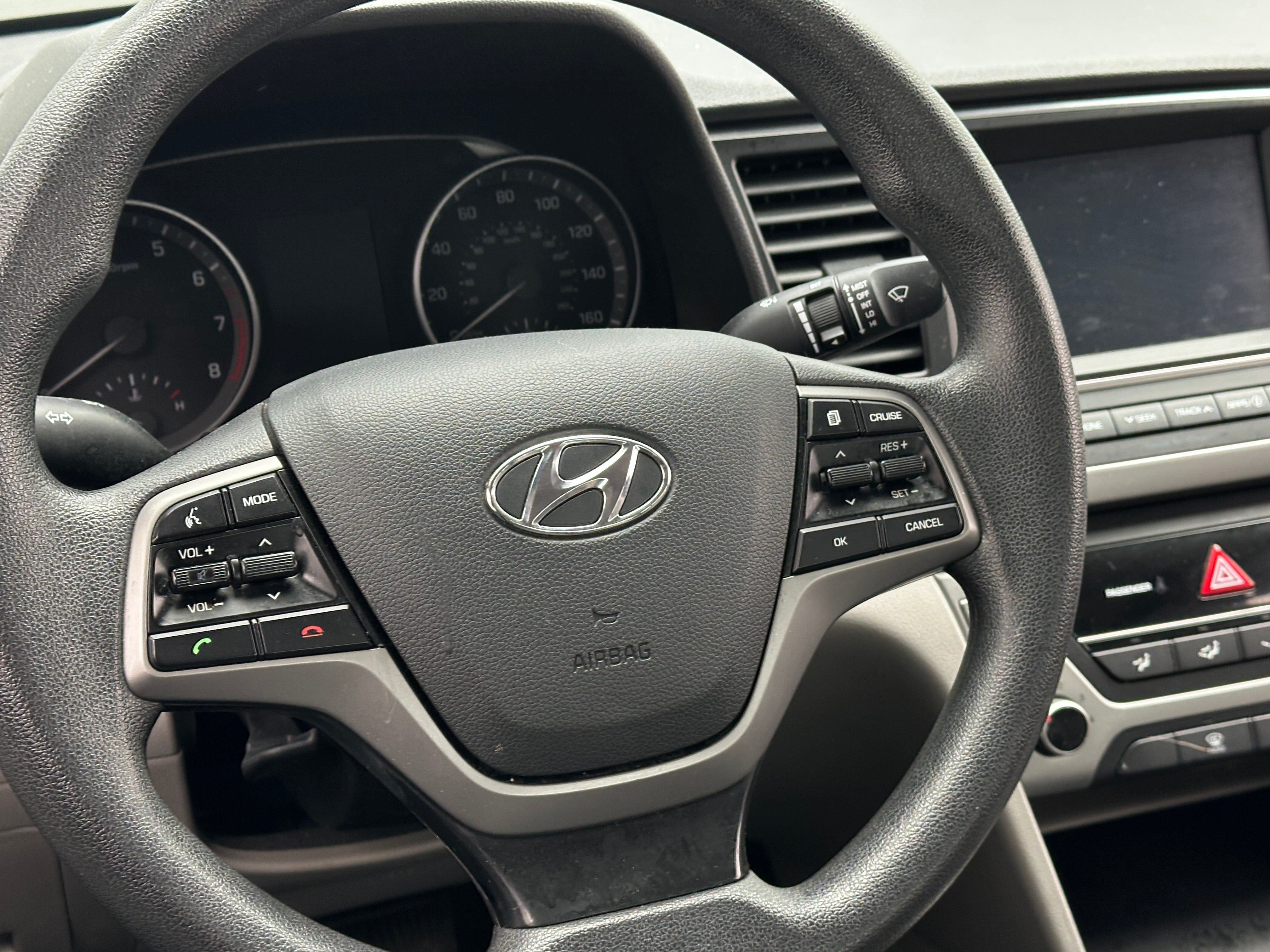 2018 Hyundai Elantra SEL 5