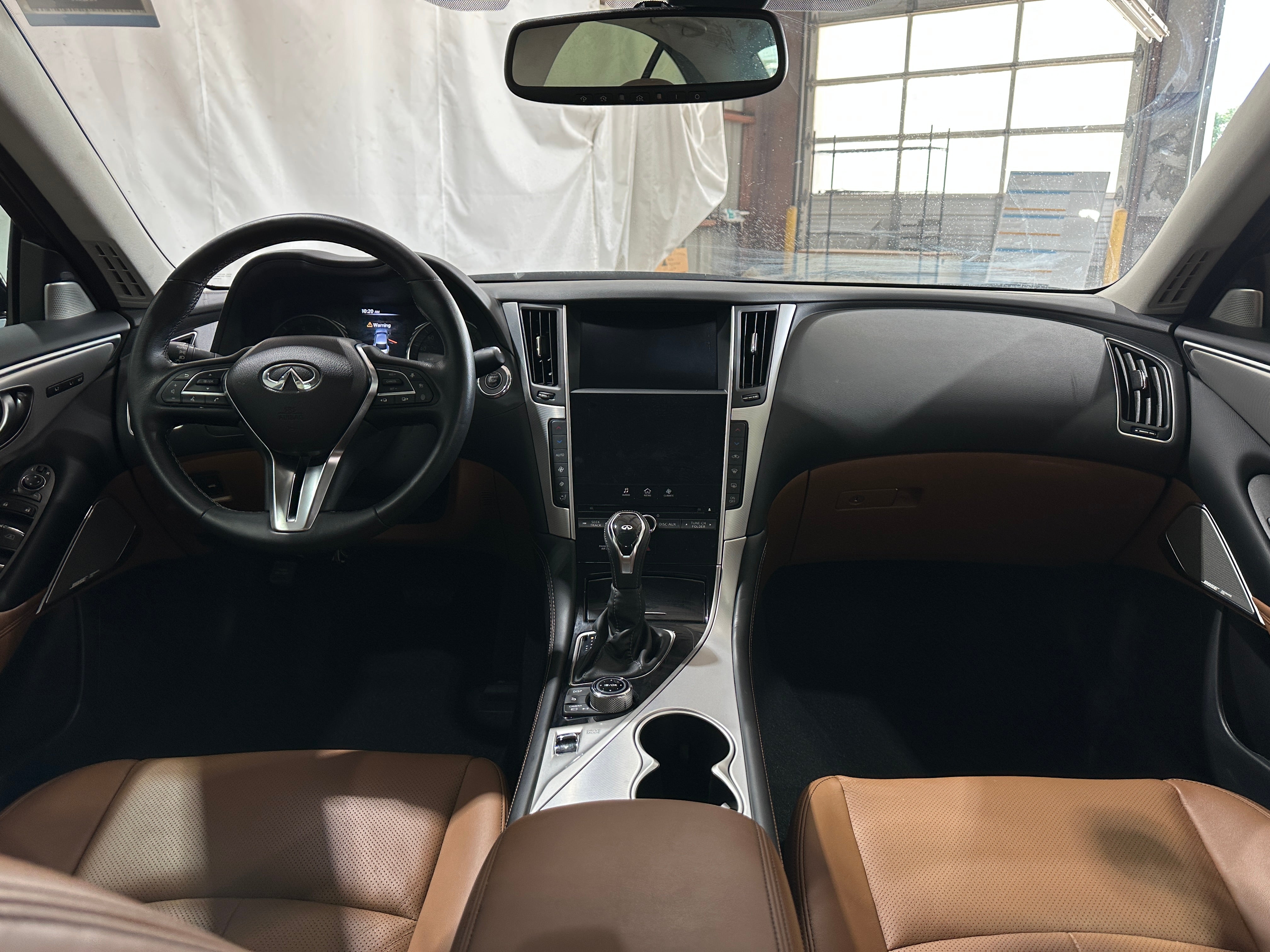 2023 INFINITI Q50 Luxe 2
