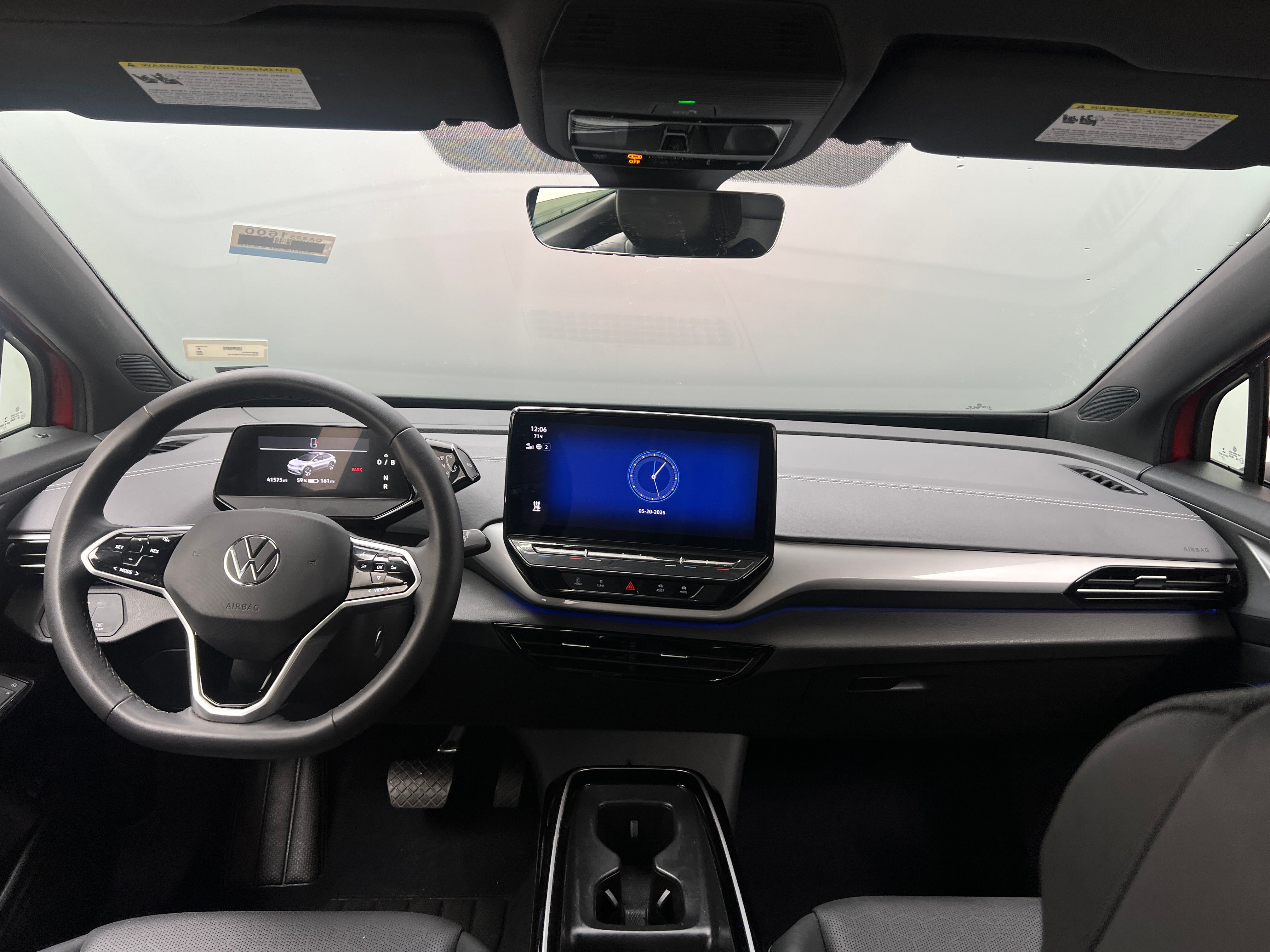 2023 Volkswagen ID.4 Pro S 2