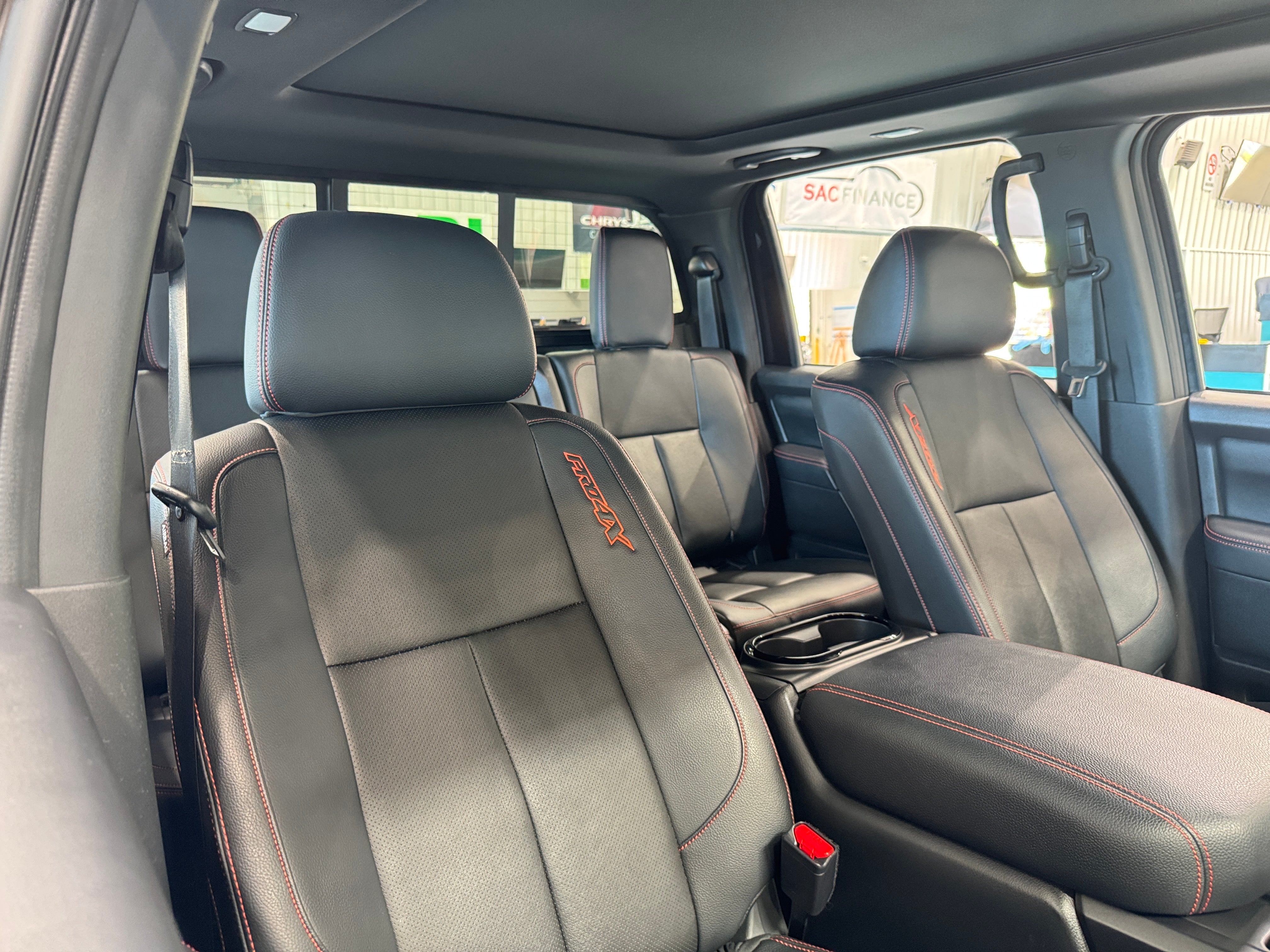 2024 Nissan Titan PRO-4X 2